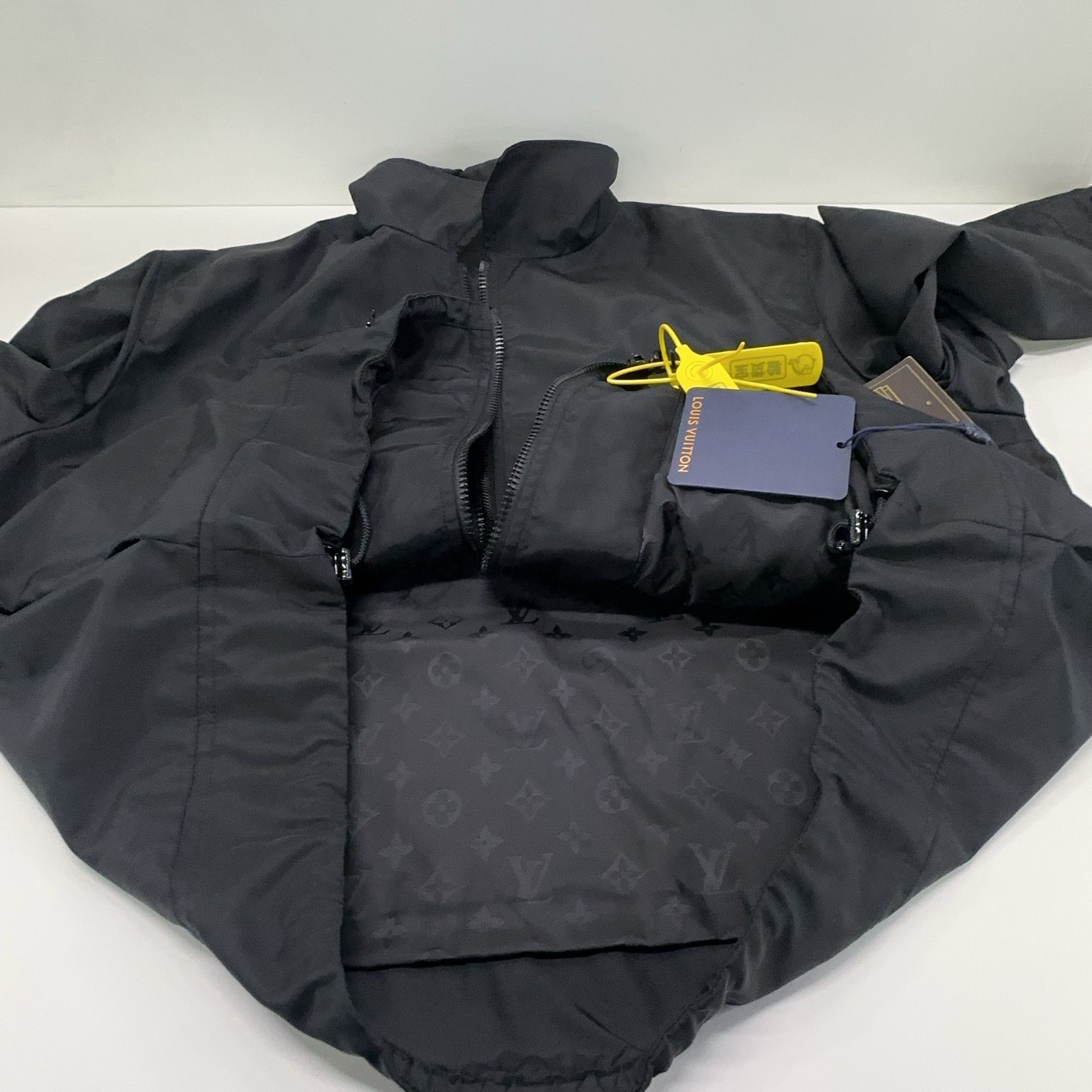 Louis Vuitton Louis Vuitton Multi-Pocket Tactical Jacket 54 Size US L / EU 52-54 / 3 - 7 Thumbnail