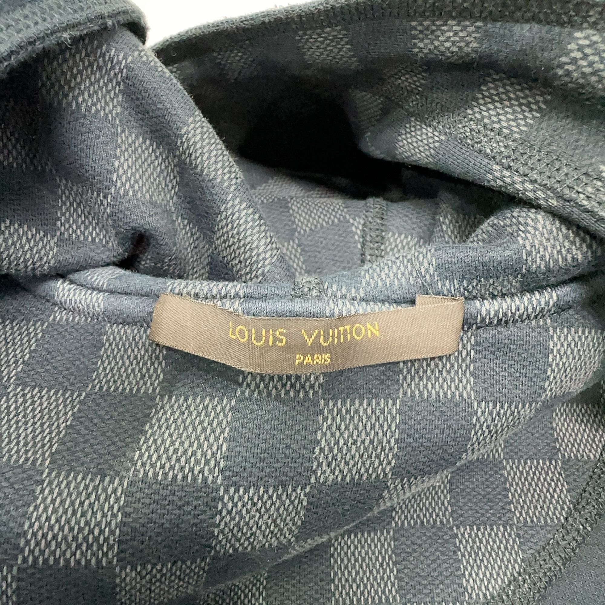 Louis Vuitton Louis Vuitton Damier Embossed Zip Hoodie Size S Size US S / EU 44-46 / 1 - 7 Thumbnail