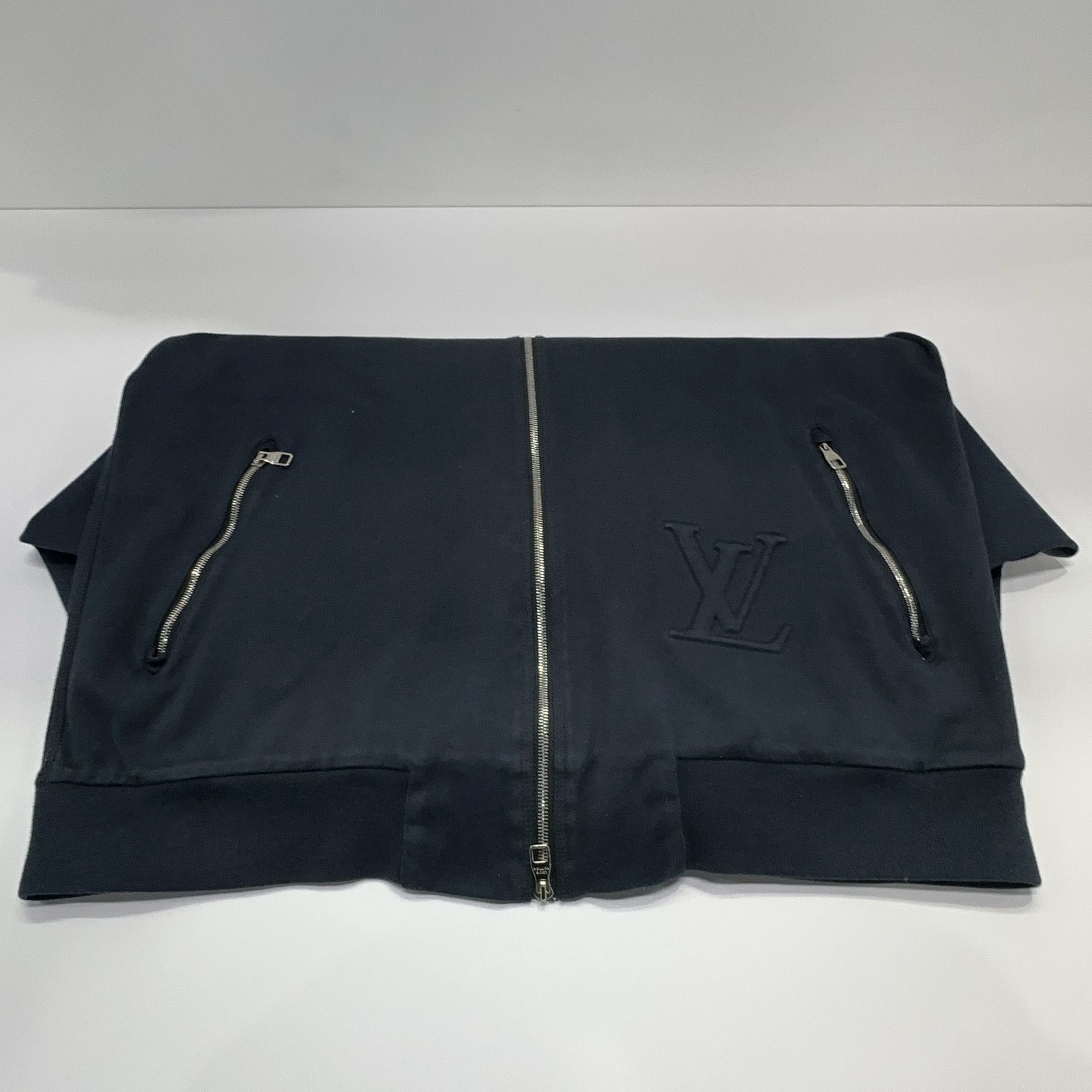 Louis Vuitton Louis Vuitton Damier Embossed Zip Hoodie Size S Size US S / EU 44-46 / 1 - 19 Thumbnail