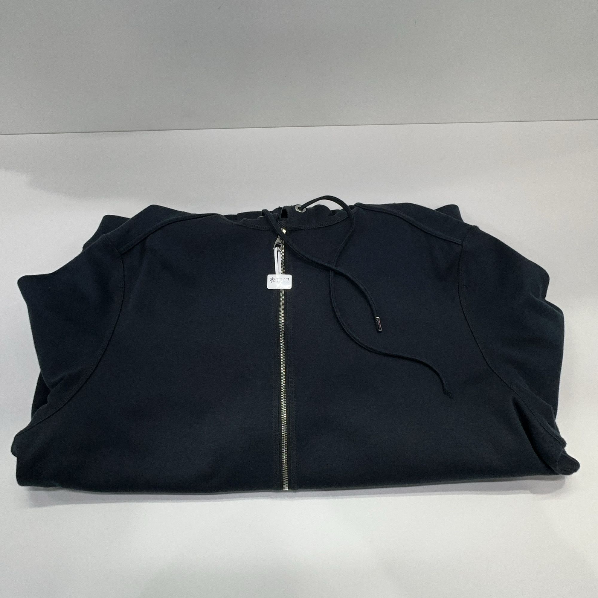 Louis Vuitton Louis Vuitton Damier Embossed Zip Hoodie Size S Size US S / EU 44-46 / 1 - 18 Thumbnail