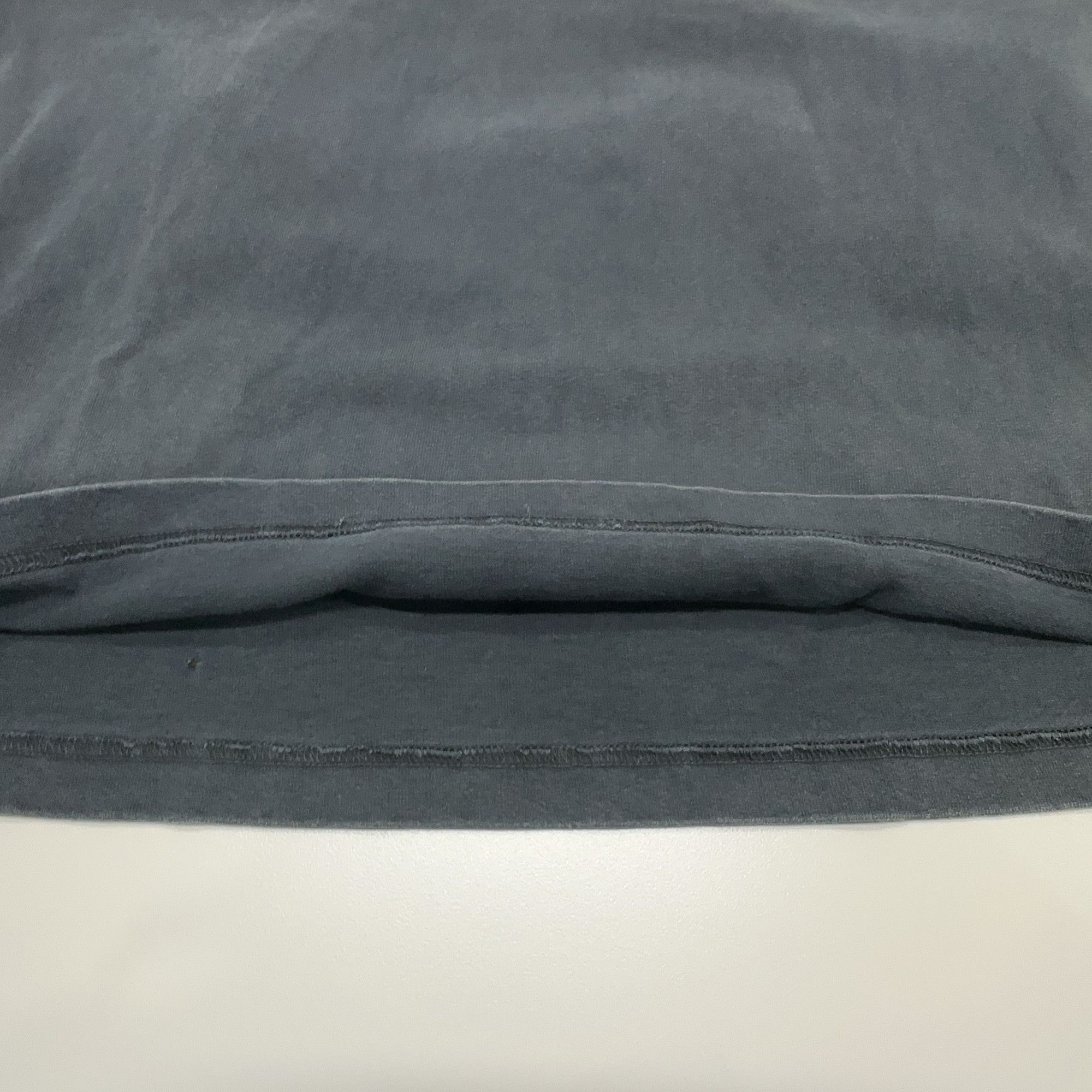Louis Vuitton Louis Vuitton Washed Gray Staples T-Shirt M Size US M / EU 48-50 / 2 - 7 Thumbnail