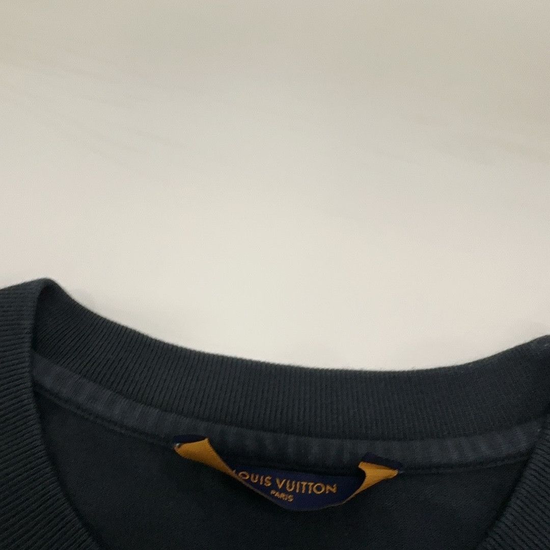 Louis Vuitton Louis Vuitton Inside Out Back Label T-Shirt L Size US L / EU 52-54 / 3 - 4 Thumbnail