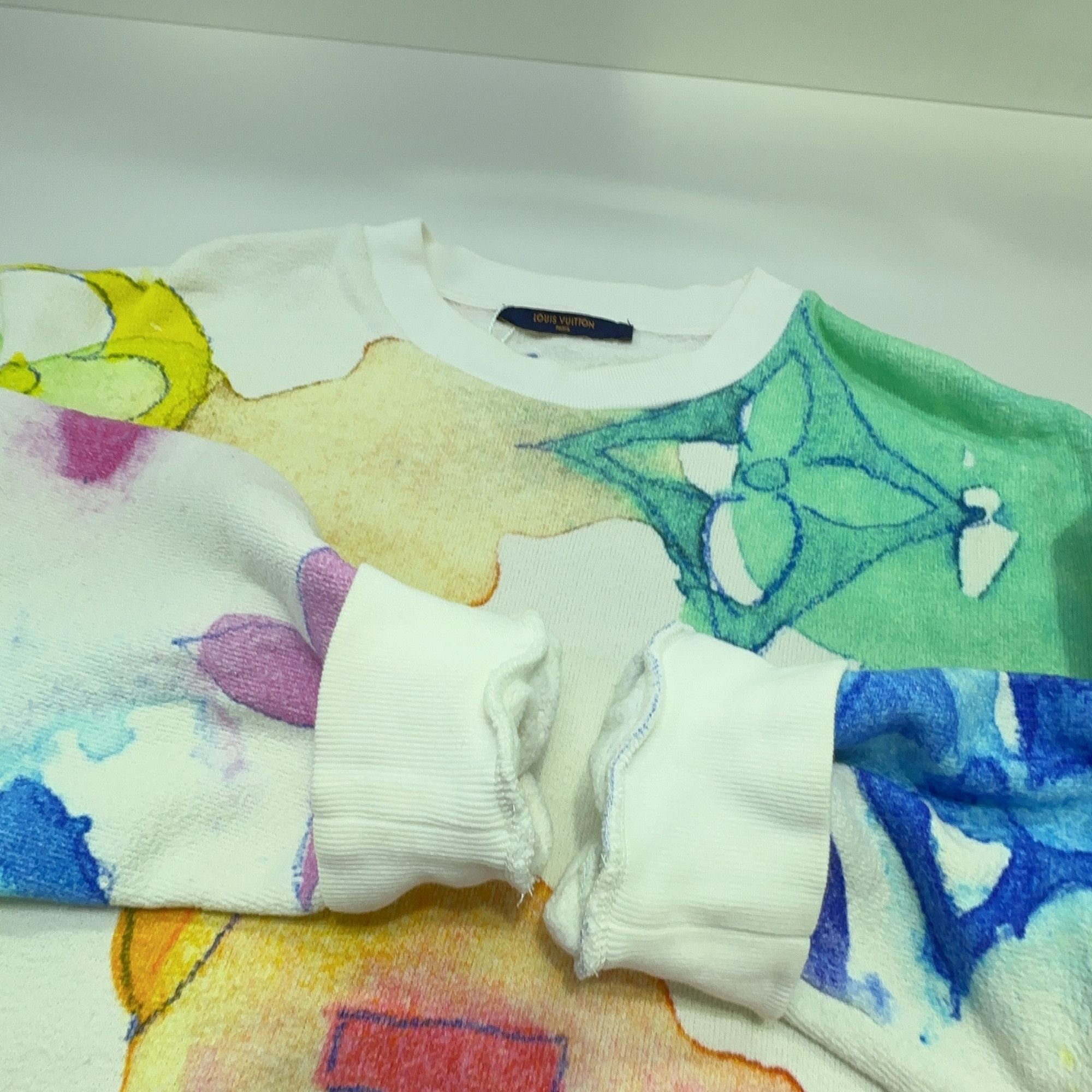 Louis Vuitton Louis Vuitton Watercolor Monogram Sweatshirt L Size US L / EU 52-54 / 3 - 9 Thumbnail