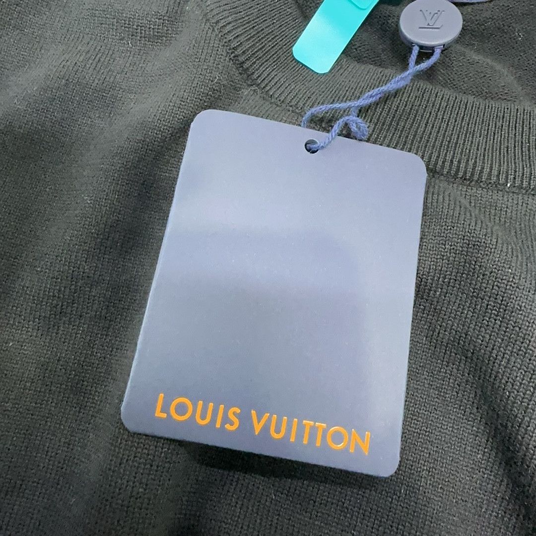 Louis Vuitton Louis Vuitton Fine Knit Short Sleeve Crewneck Sweater S Size US S / EU 44-46 / 1 - 5 Thumbnail