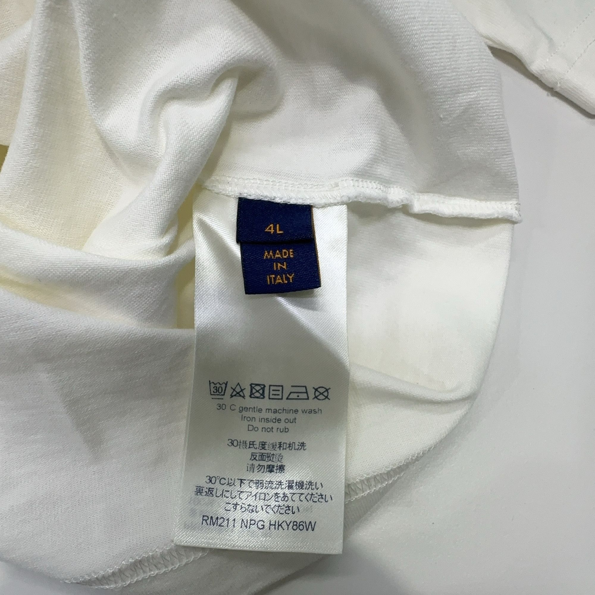Louis Vuitton Louis Vuitton Puppet Parachute Graphic T-Shirt 4L Size US XXL / EU 58 / 5 - 4 Thumbnail