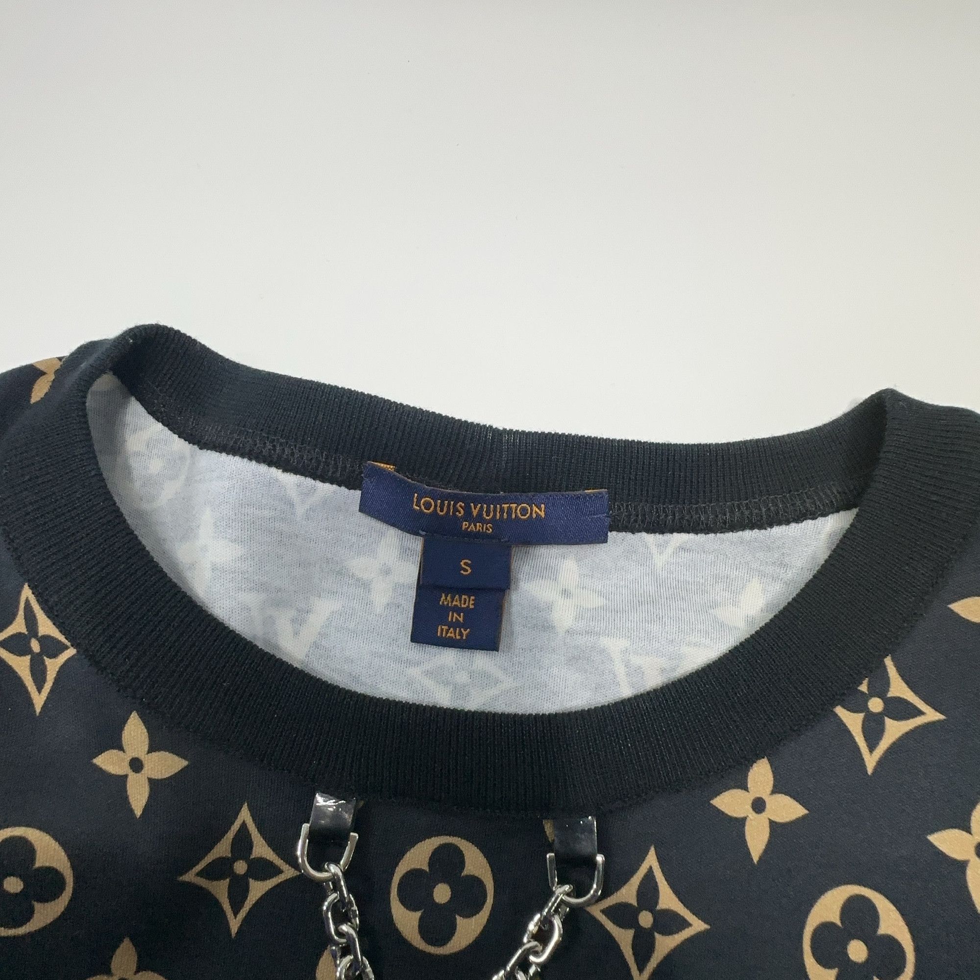 Louis Vuitton Louis Vuitton Monogram Chain T-Shirt S Size US S / EU 44-46 / 1 - 5 Thumbnail