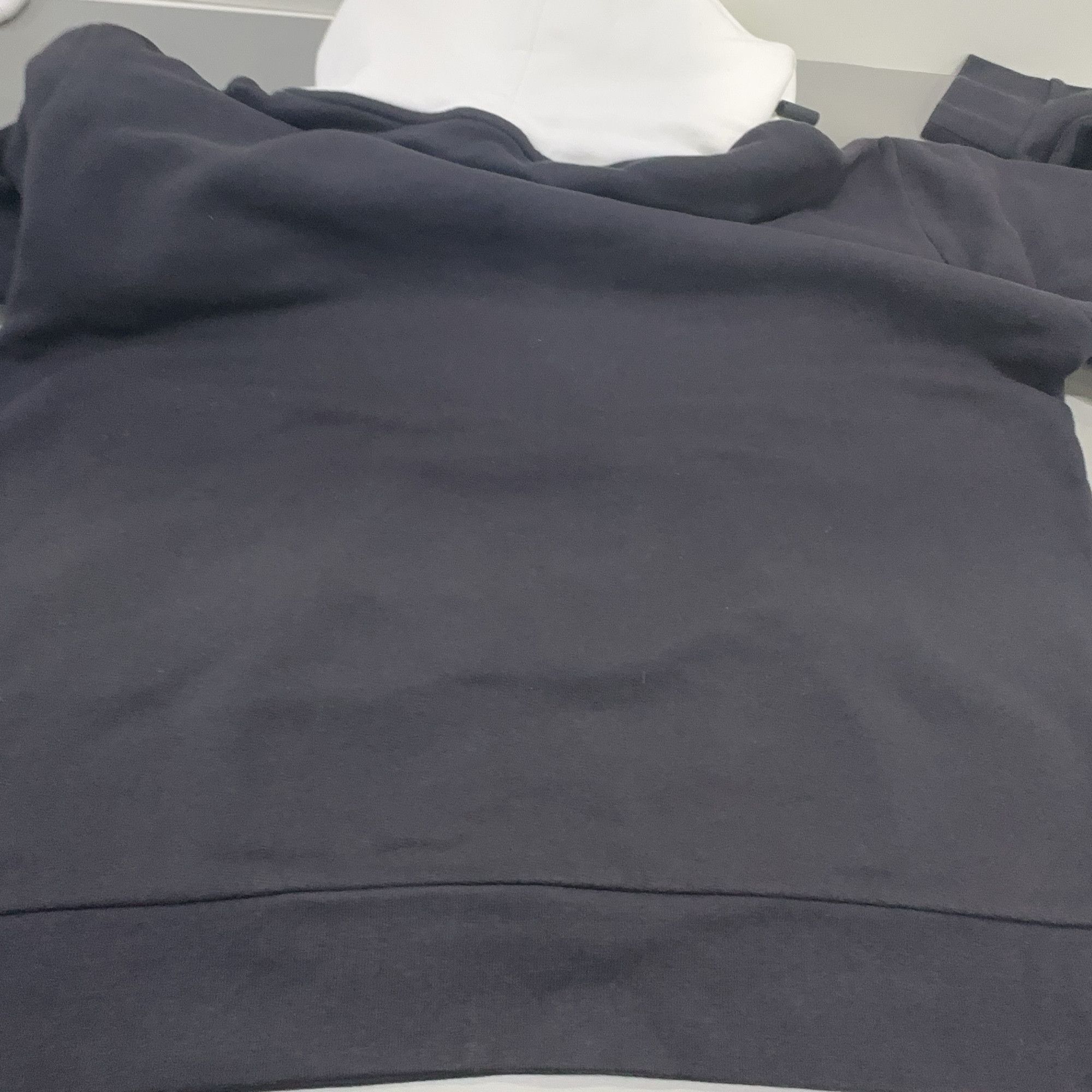 Louis Vuitton Louis Vuitton Two-tone Hoodie XL Size US XL / EU 56 / 4 - 17 Thumbnail