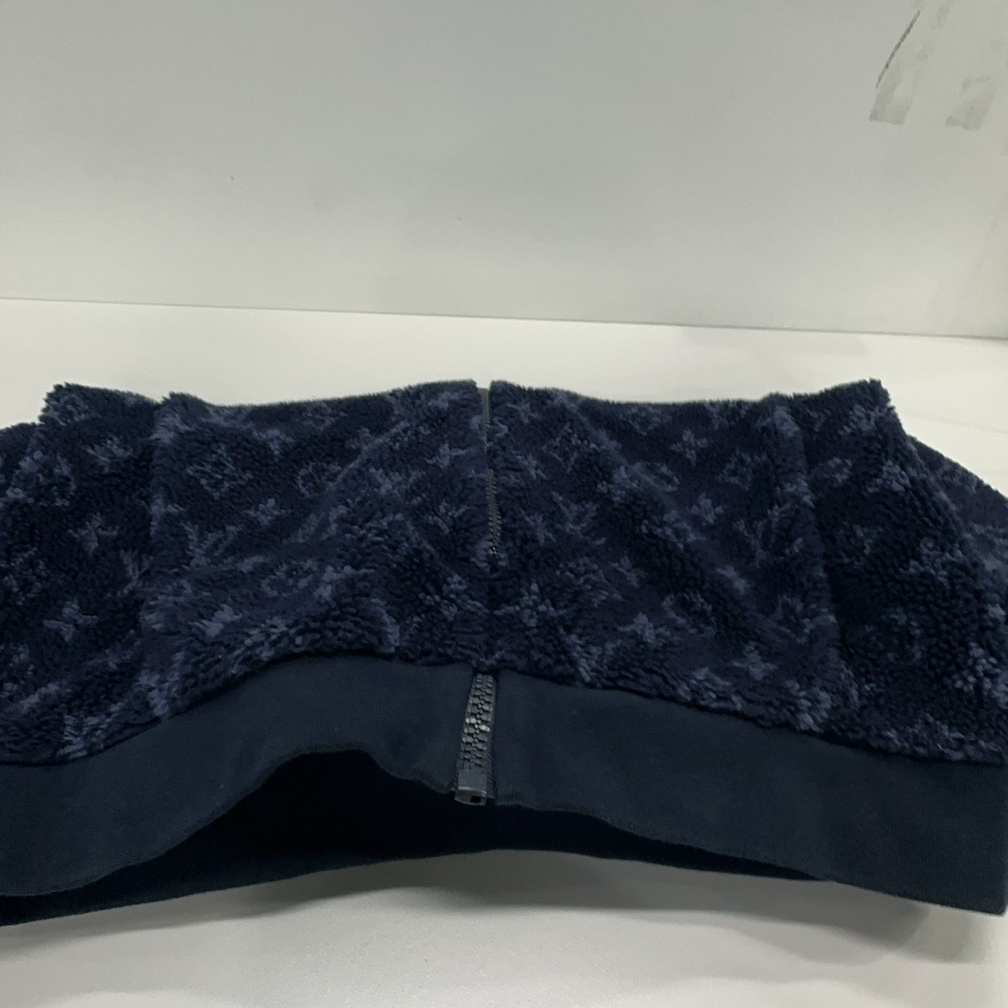 Louis Vuitton Louis Vuitton Monogram Jacquard Fleece Jacket Size M Size US M / EU 48-50 / 2 - 7 Thumbnail