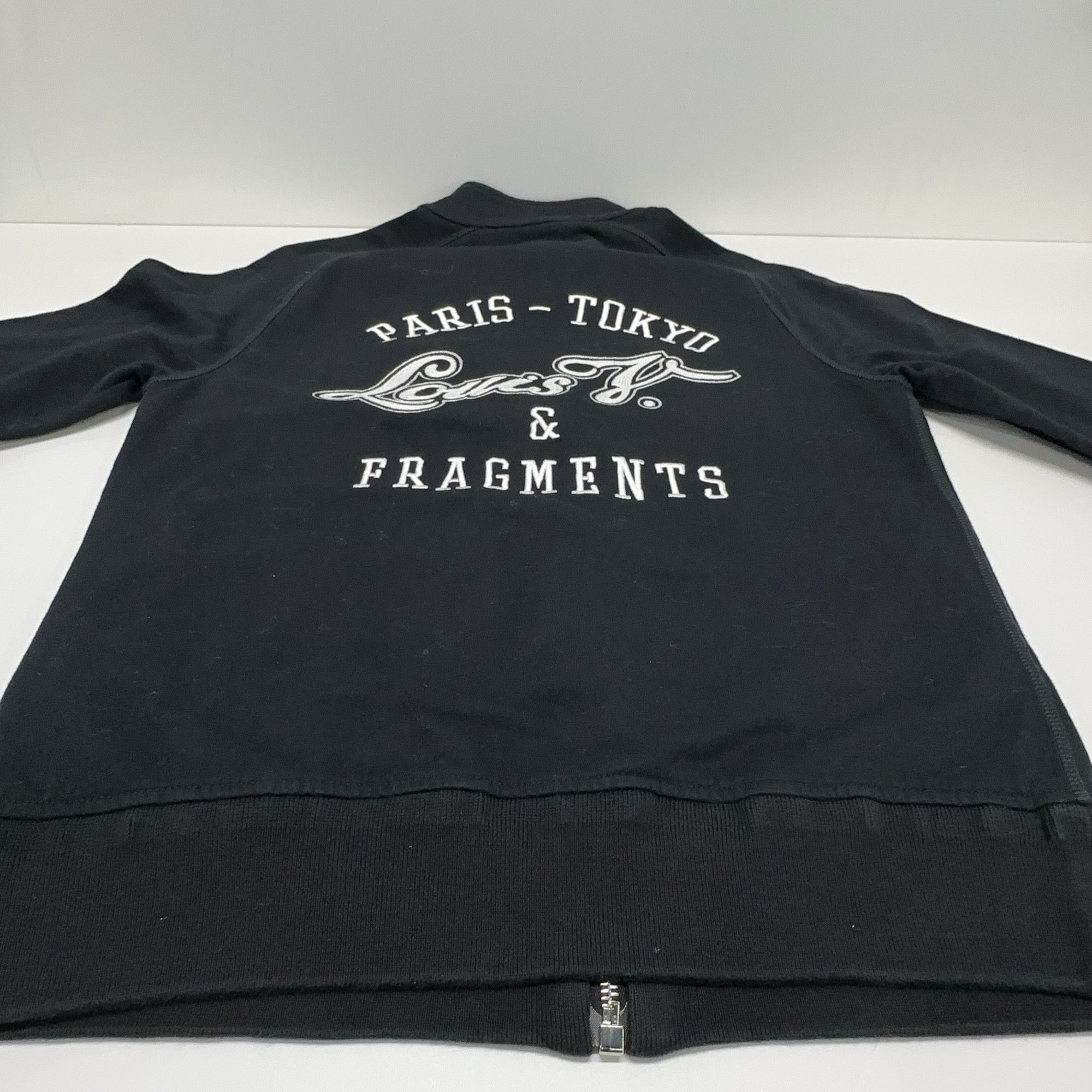 Louis Vuitton Louis Vuitton x Fragment Logo Zip-Up Jacket S Size US S / EU 44-46 / 1 - 11 Thumbnail