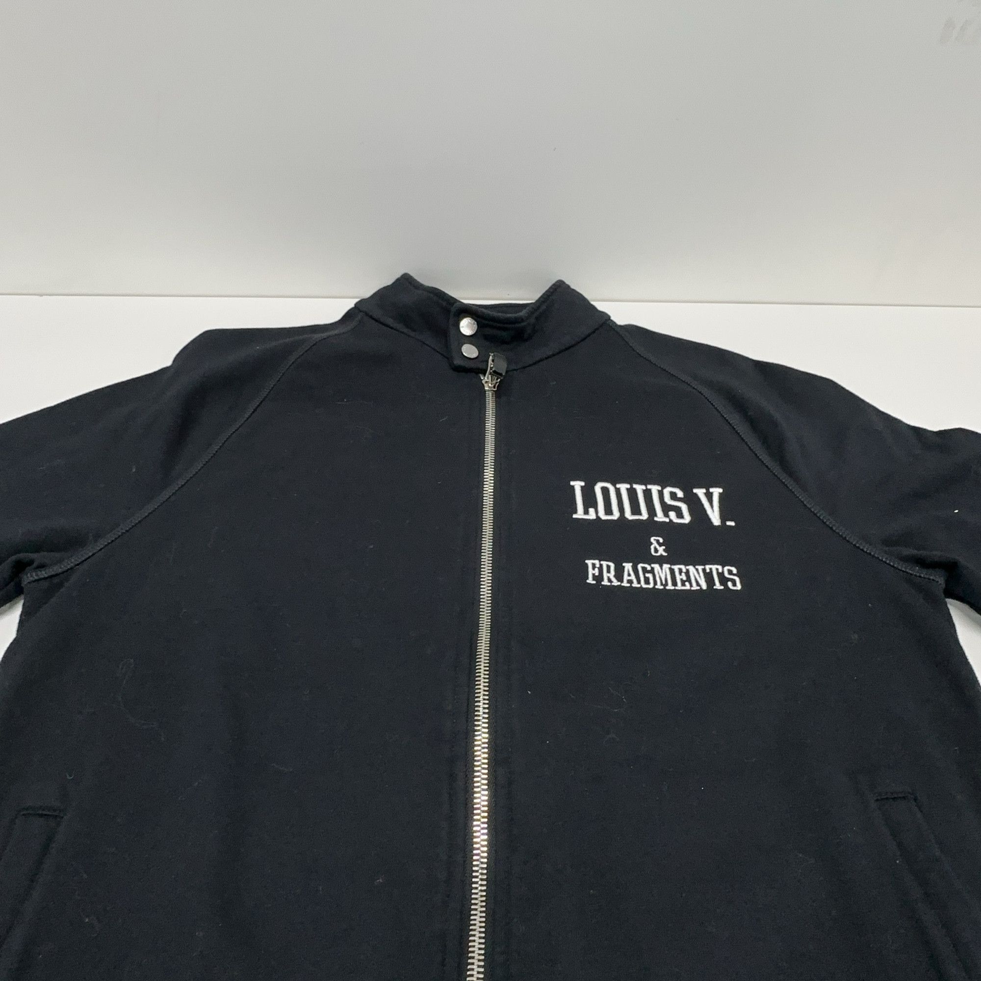 Louis Vuitton Louis Vuitton x Fragment Logo Zip-Up Jacket S Size US S / EU 44-46 / 1 - 6 Thumbnail