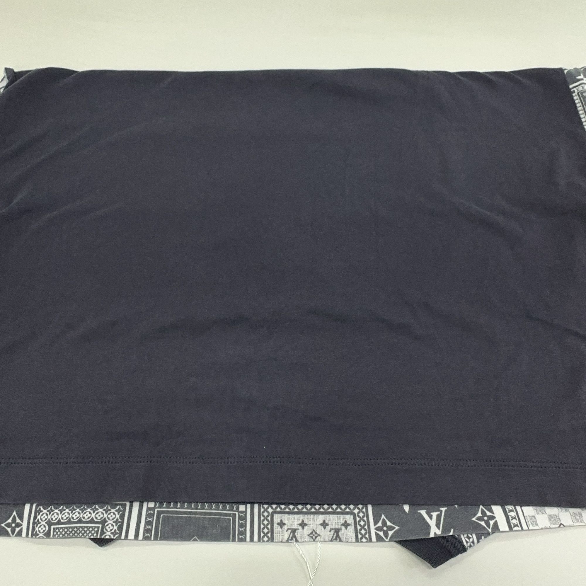 Louis Vuitton Louis Vuitton Playing Card Motif T-Shirt L Size US L / EU 52-54 / 3 - 7 Thumbnail