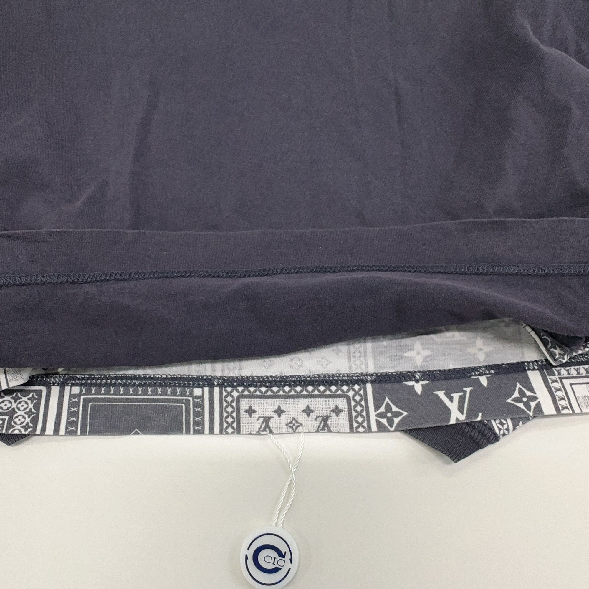 Louis Vuitton Louis Vuitton Playing Card Motif T-Shirt L Size US L / EU 52-54 / 3 - 8 Thumbnail