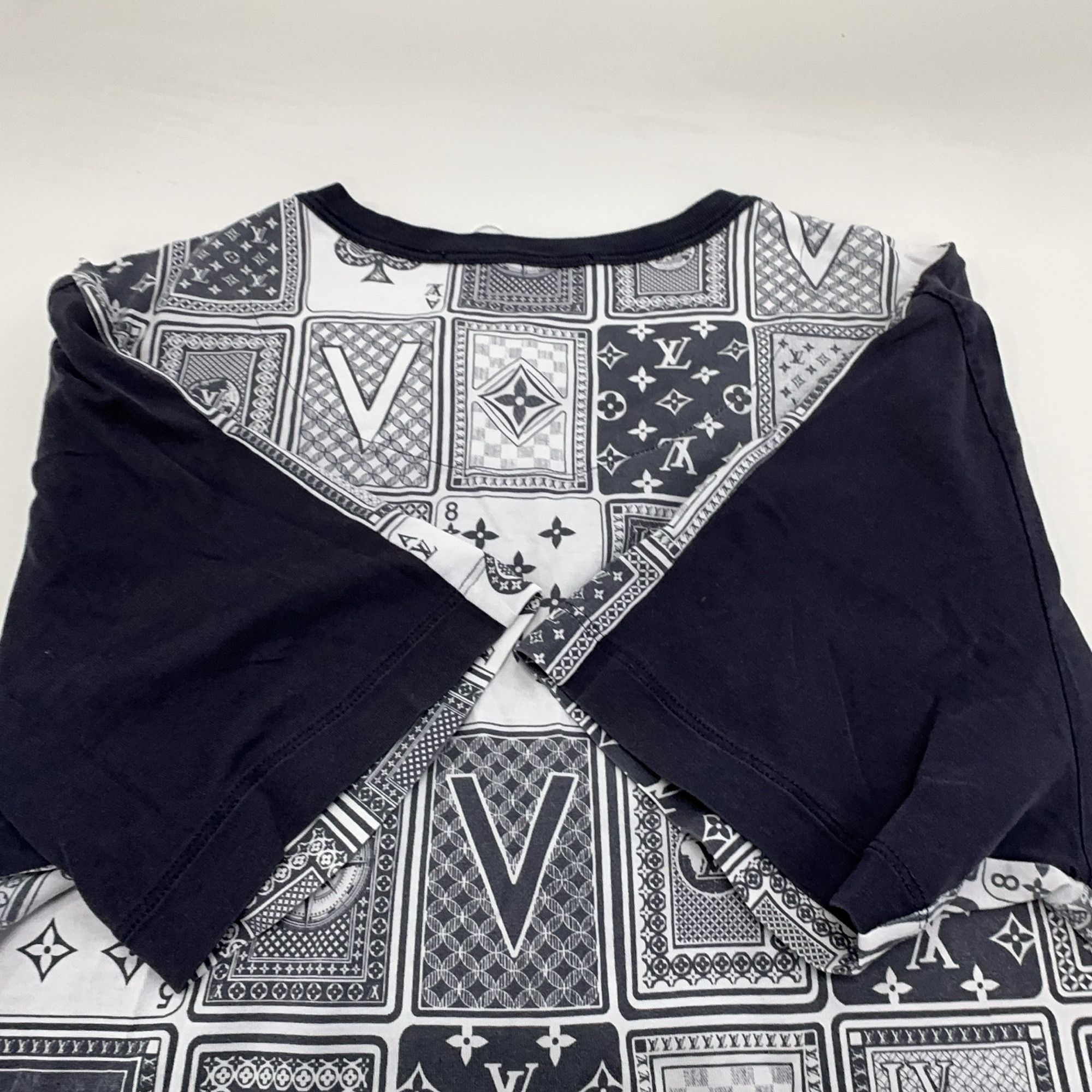 Louis Vuitton Louis Vuitton Playing Card Motif T-Shirt L Size US L / EU 52-54 / 3 - 10 Thumbnail