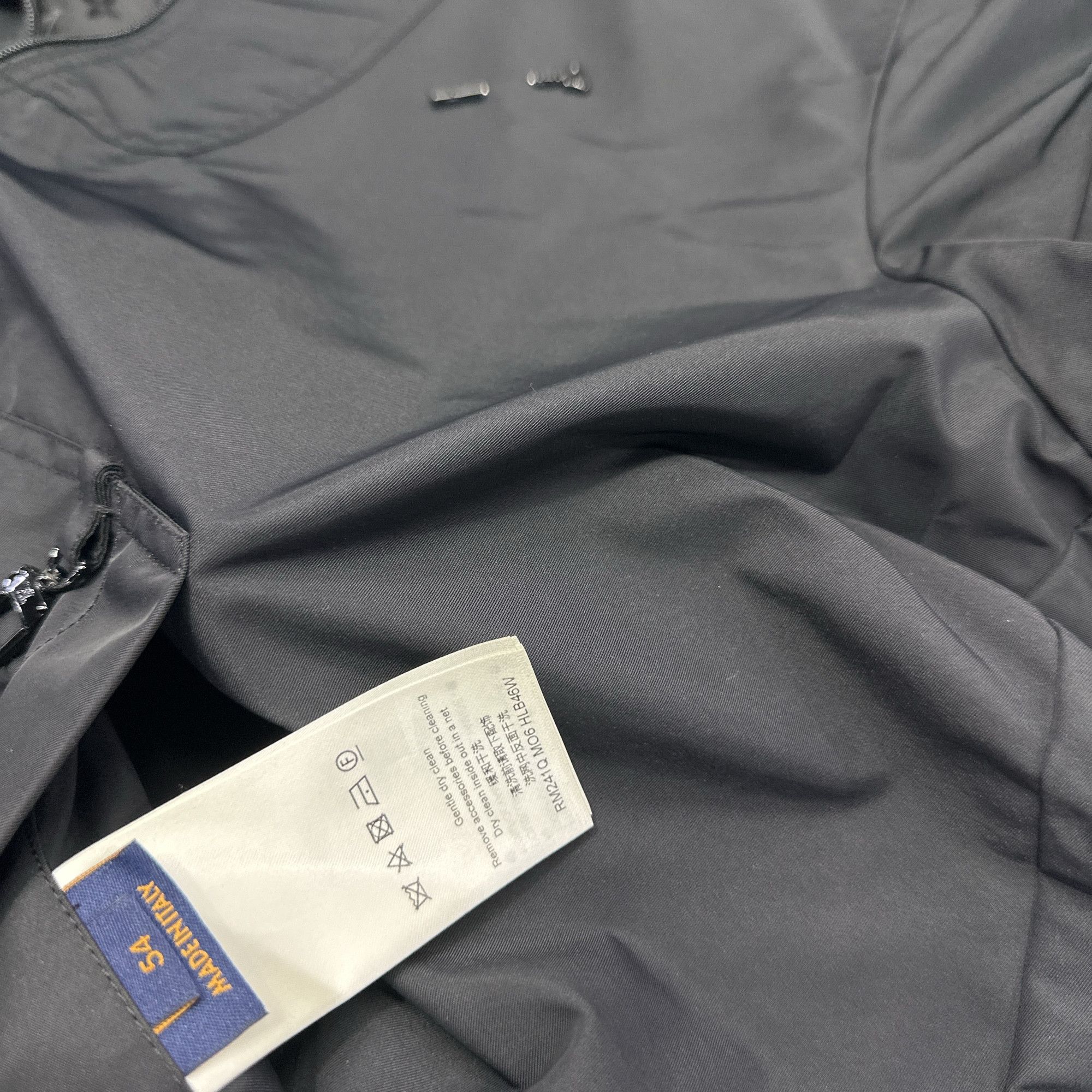 Louis Vuitton Louis Vuitton Reversible Monogram Hooded Jacket 54 Size US L / EU 52-54 / 3 - 5 Thumbnail