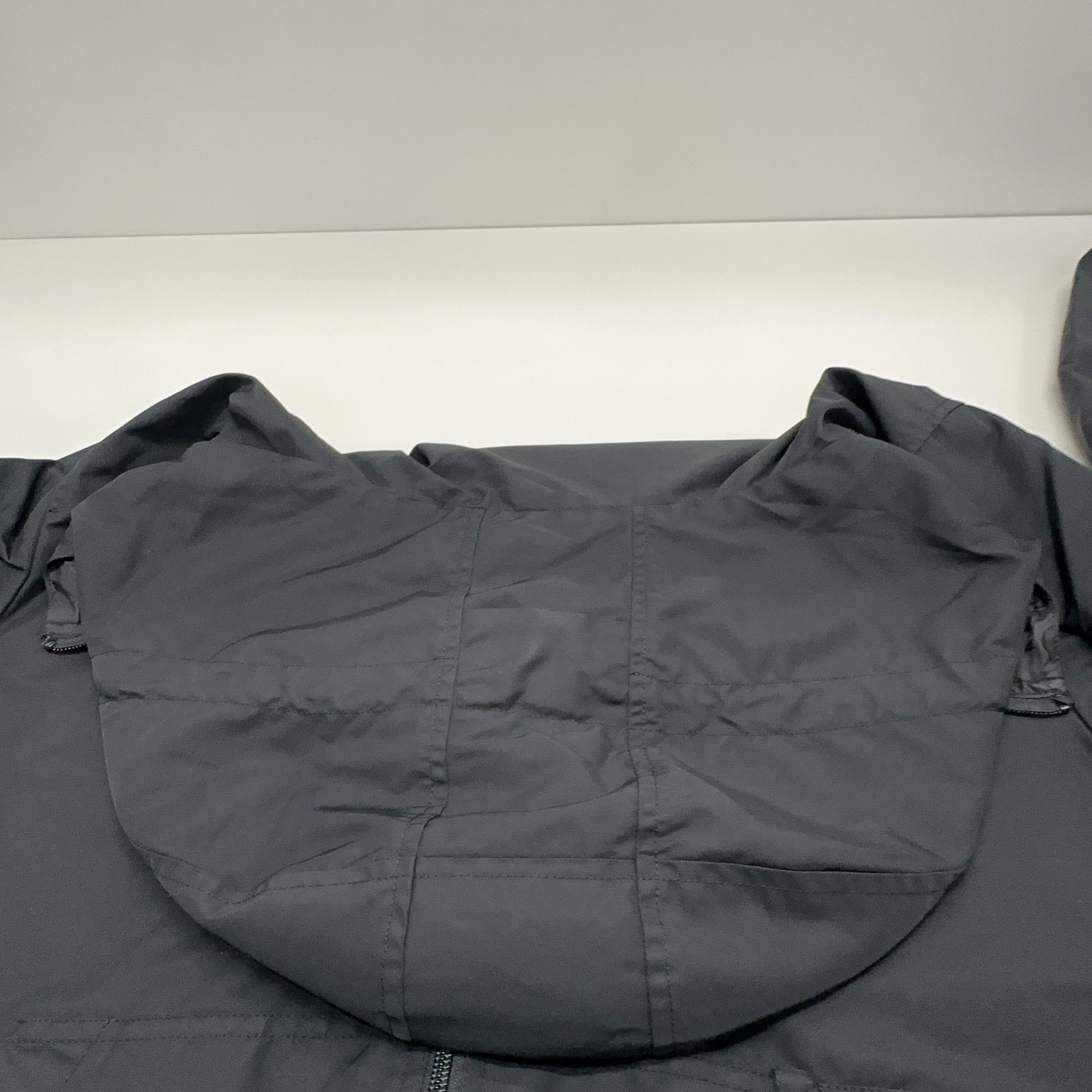Louis Vuitton Louis Vuitton Reversible Monogram Hooded Jacket 54 Size US L / EU 52-54 / 3 - 9 Thumbnail