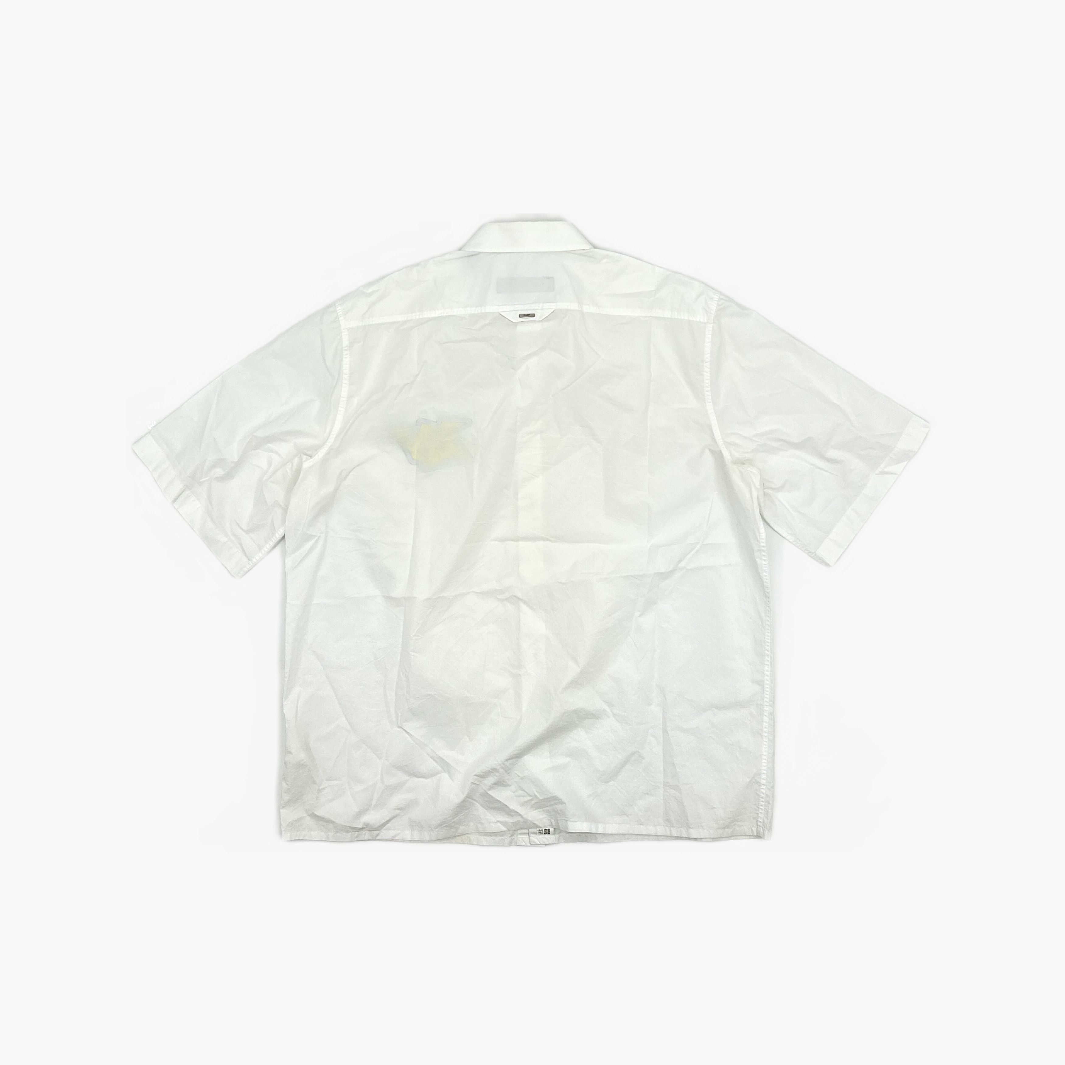 Louis Vuitton Louis Vuitton Graffiti Logo Short Sleeve Shirt L Size US L / EU 52-54 / 3 - 2 Thumbnail