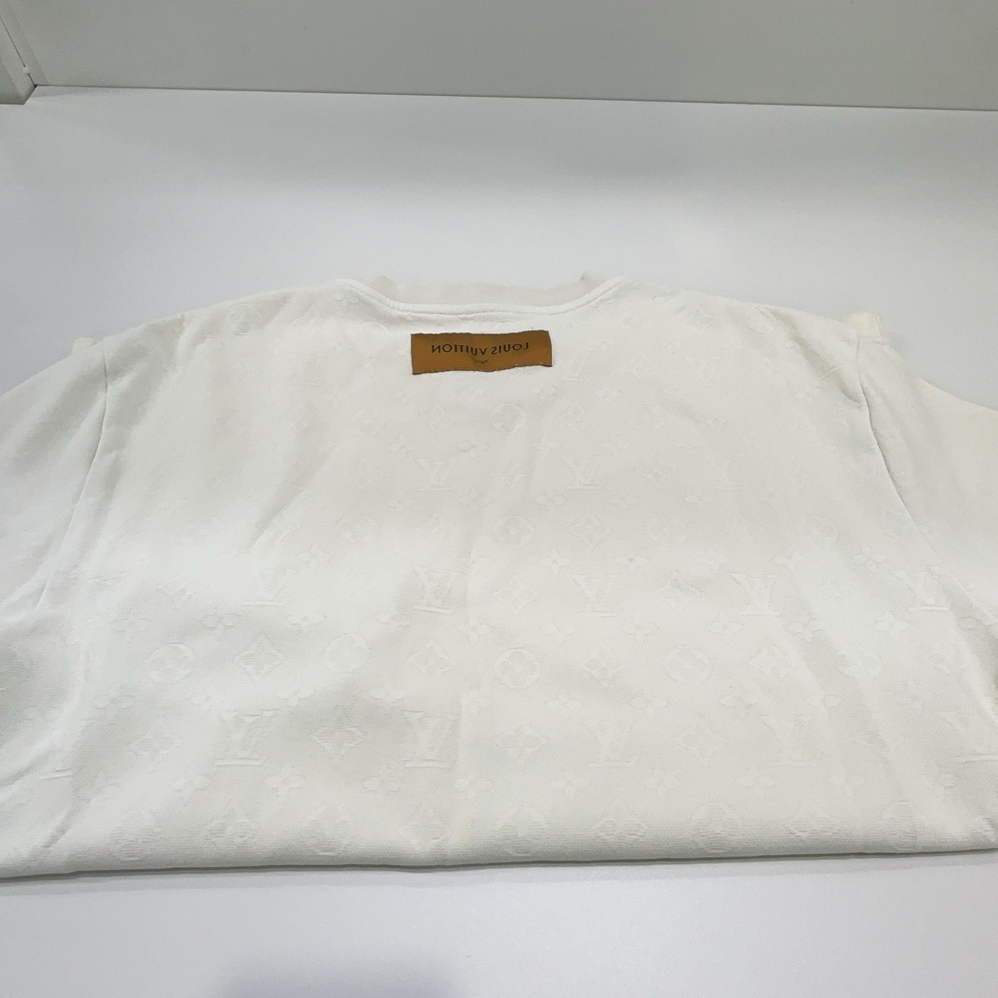 Louis Vuitton Louis Vuitton Beaded Animal Monogram T-Shirt M Size US M / EU 48-50 / 2 - 10 Thumbnail