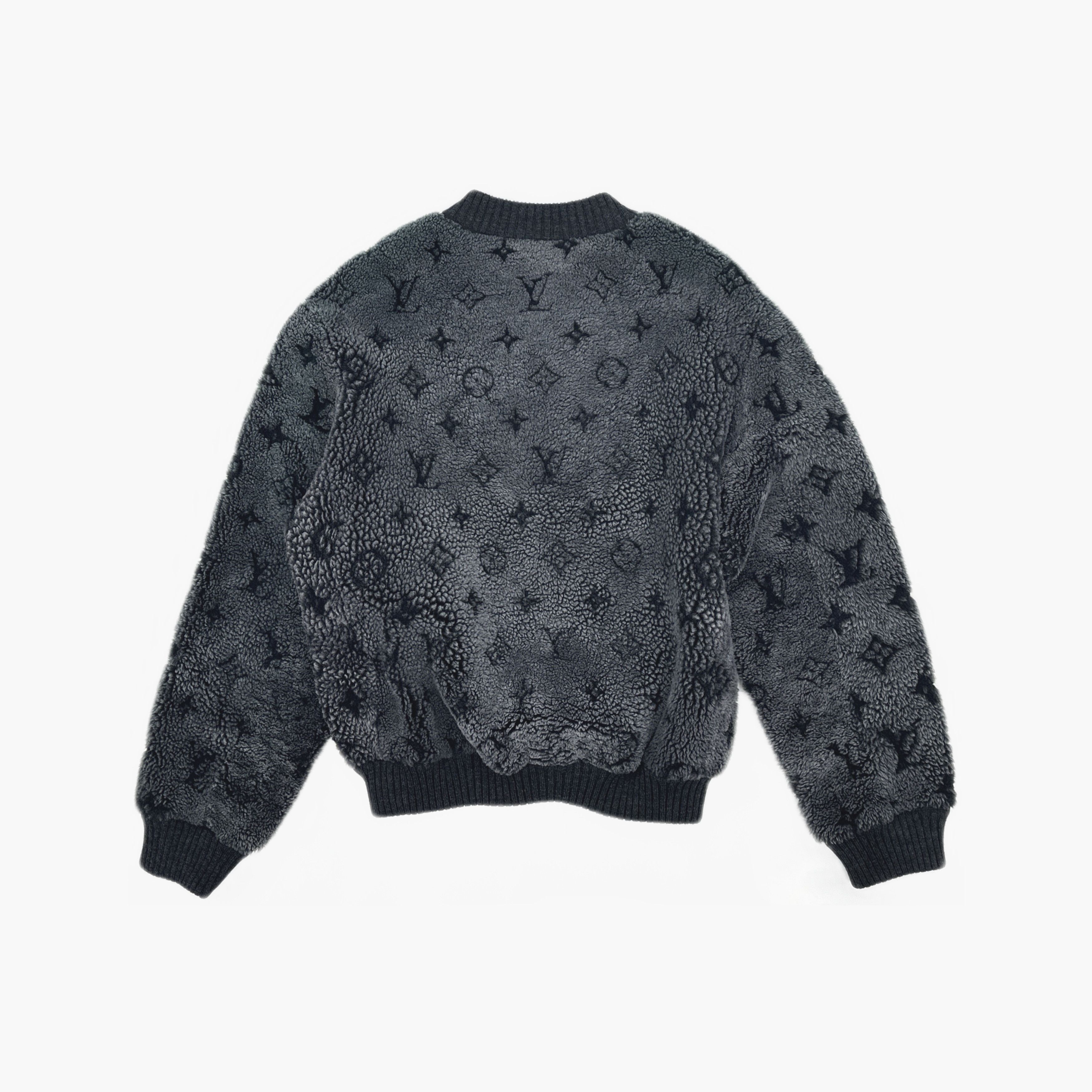 Louis Vuitton Louis Vuitton Monogram Shearling Crewneck Sweater L Size US L / EU 52-54 / 3 - 2 Thumbnail