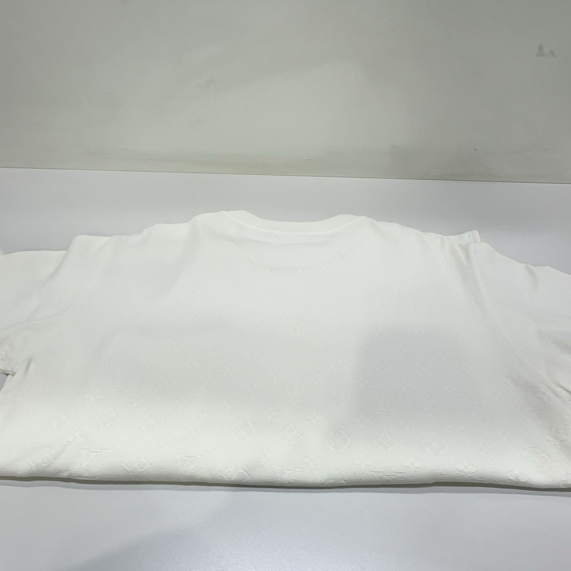 Louis Vuitton Louis Vuitton Monogram 3D Pocket T-Shirt Size L Size US L / EU 52-54 / 3 - 11 Thumbnail