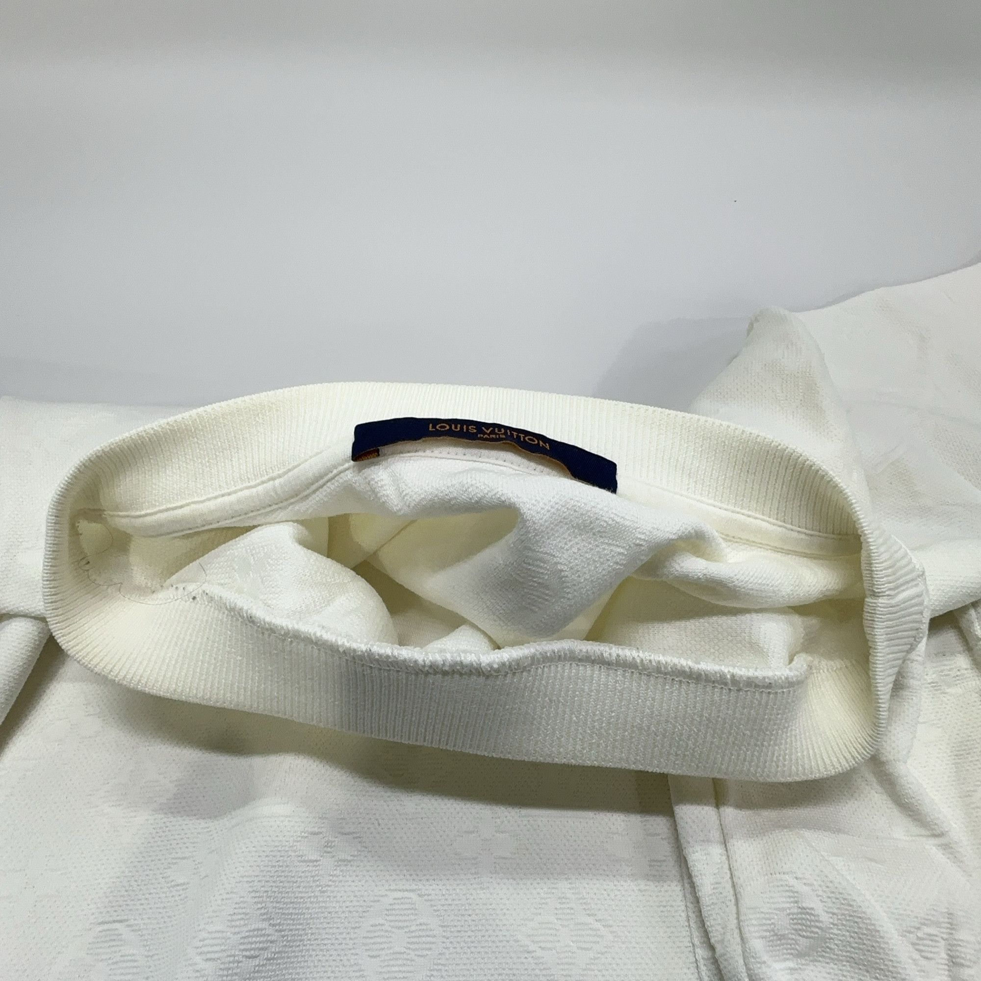 Louis Vuitton Louis Vuitton Monogram 3D Pocket T-Shirt Size L Size US L / EU 52-54 / 3 - 5 Thumbnail