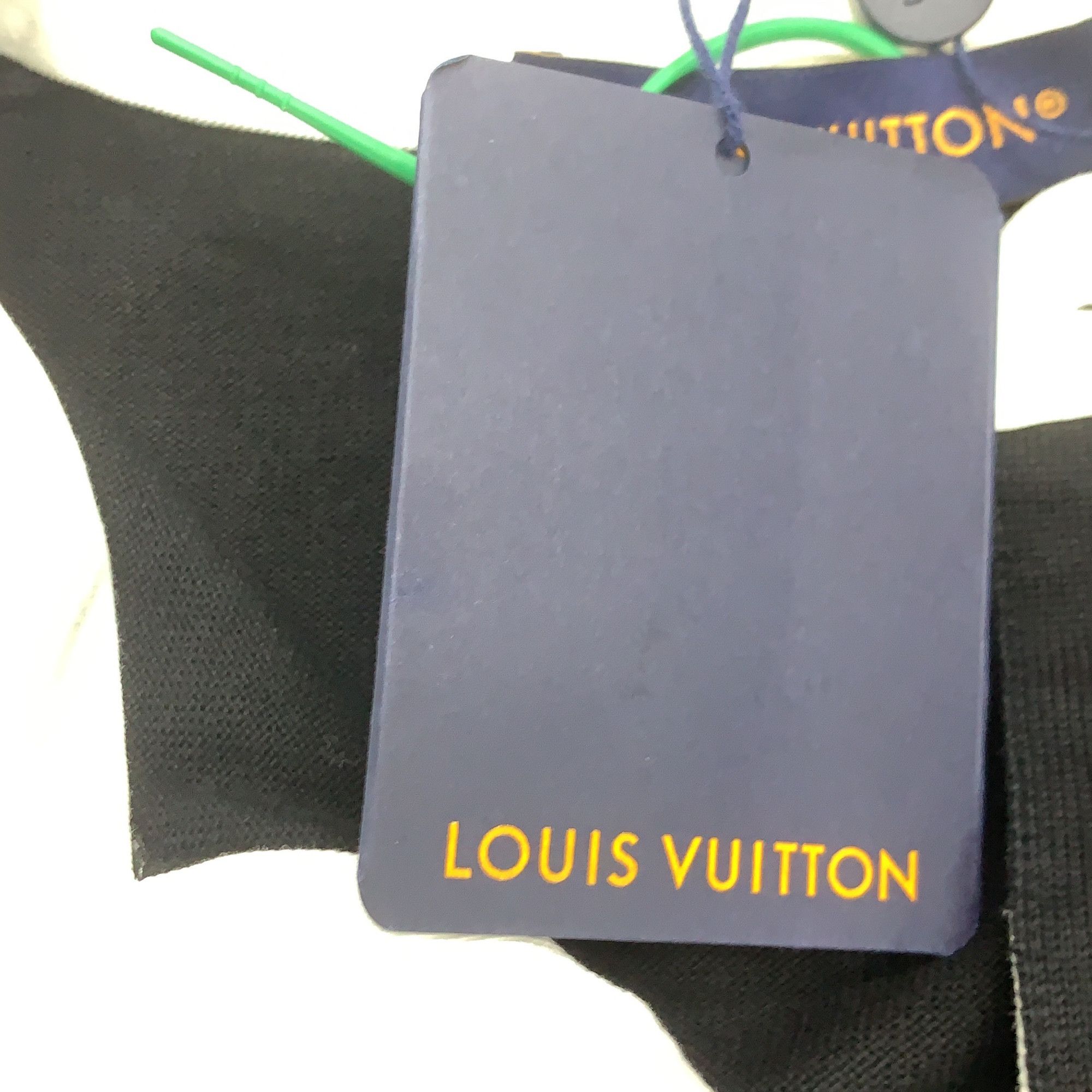 Louis Vuitton Louis Vuitton Striped Long Sleeve Polo Shirt Size L Size US L / EU 52-54 / 3 - 4 Thumbnail