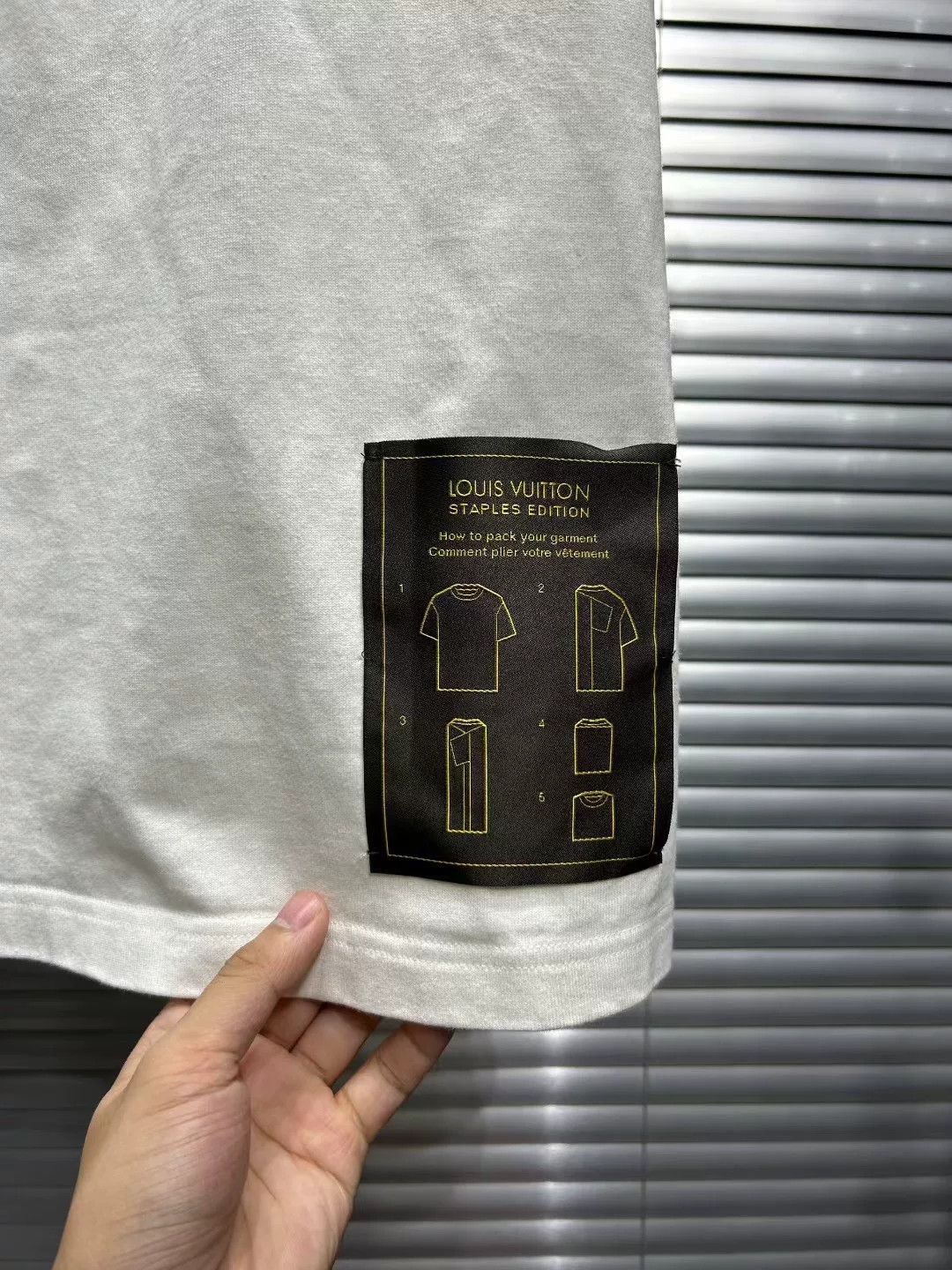 Louis Vuitton Louis Vuitton Insideout Staples T-Shirt XL Size US XL / EU 56 / 4 - 5 Thumbnail