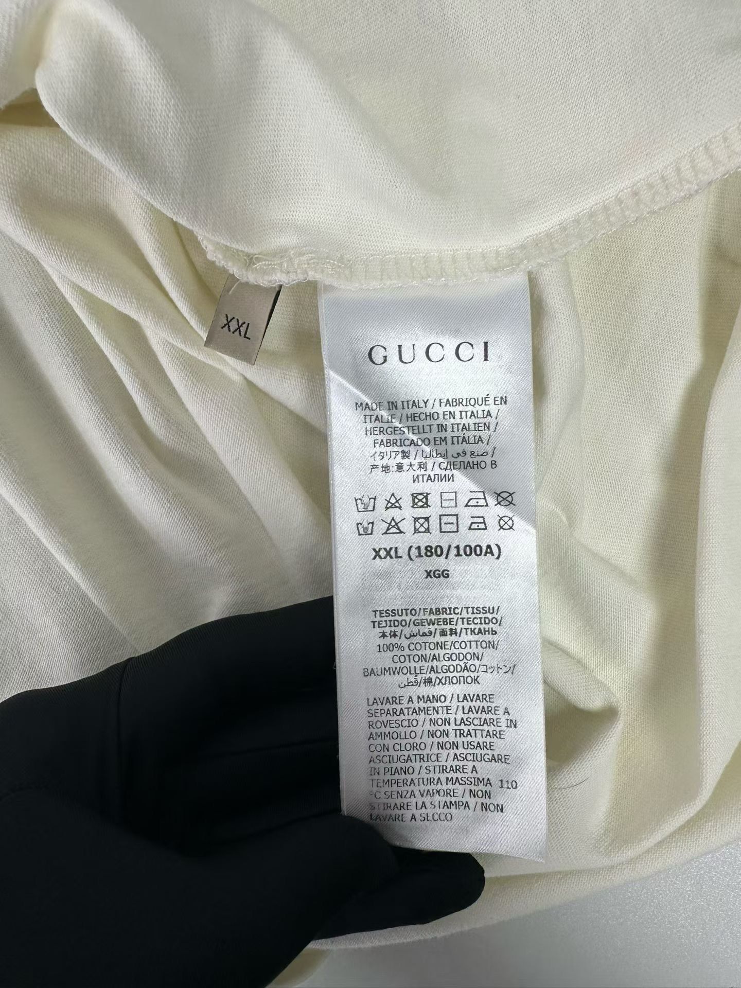 Gucci Gucci Strawberry Logo T-Shirt XXL Size US XXL / EU 58 / 5 - 5 Thumbnail