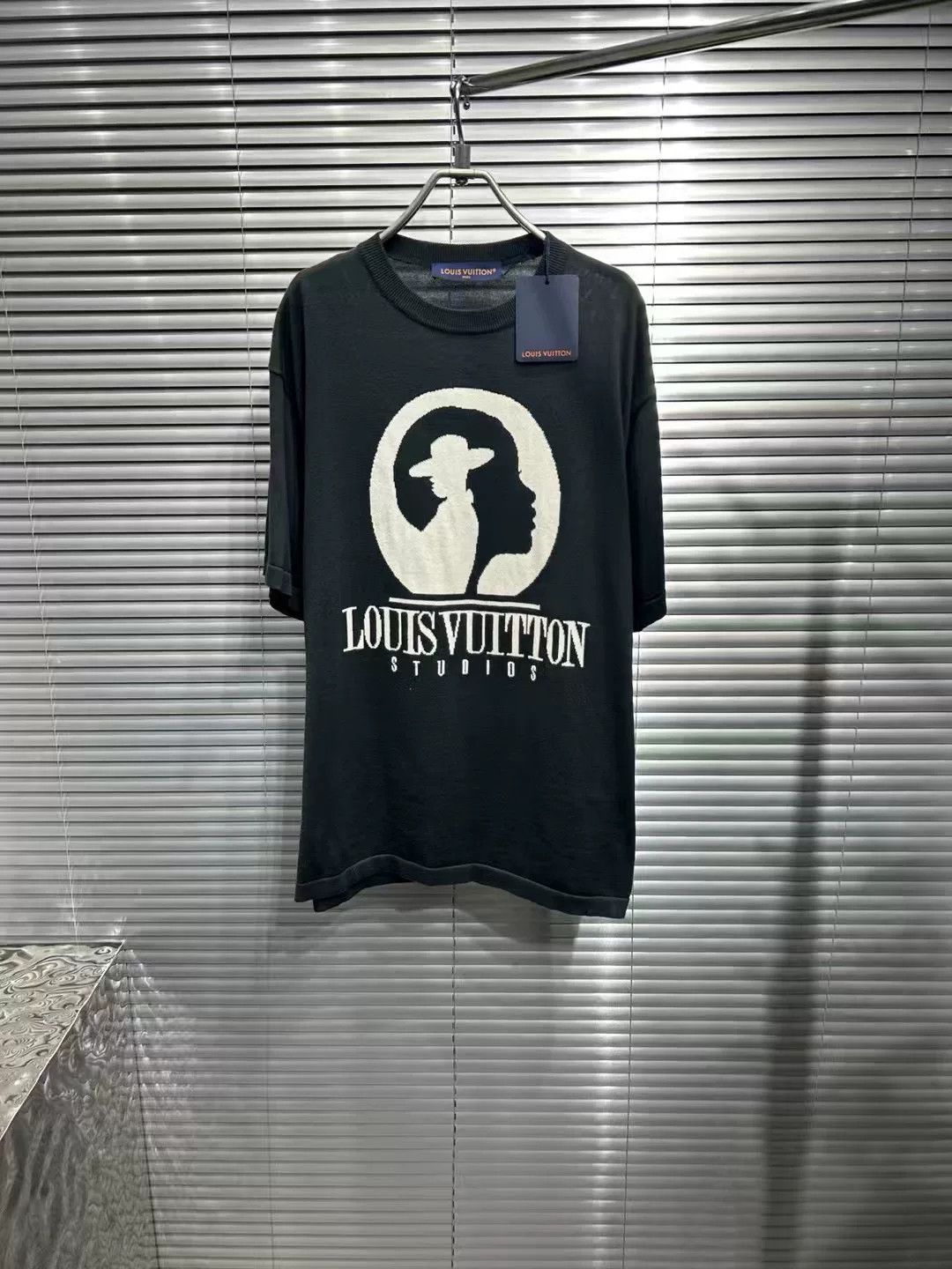 Louis Vuitton Louis Vuitton Portrait Knit T-Shirt M Size US M / EU 48-50 / 2 - 2 Thumbnail