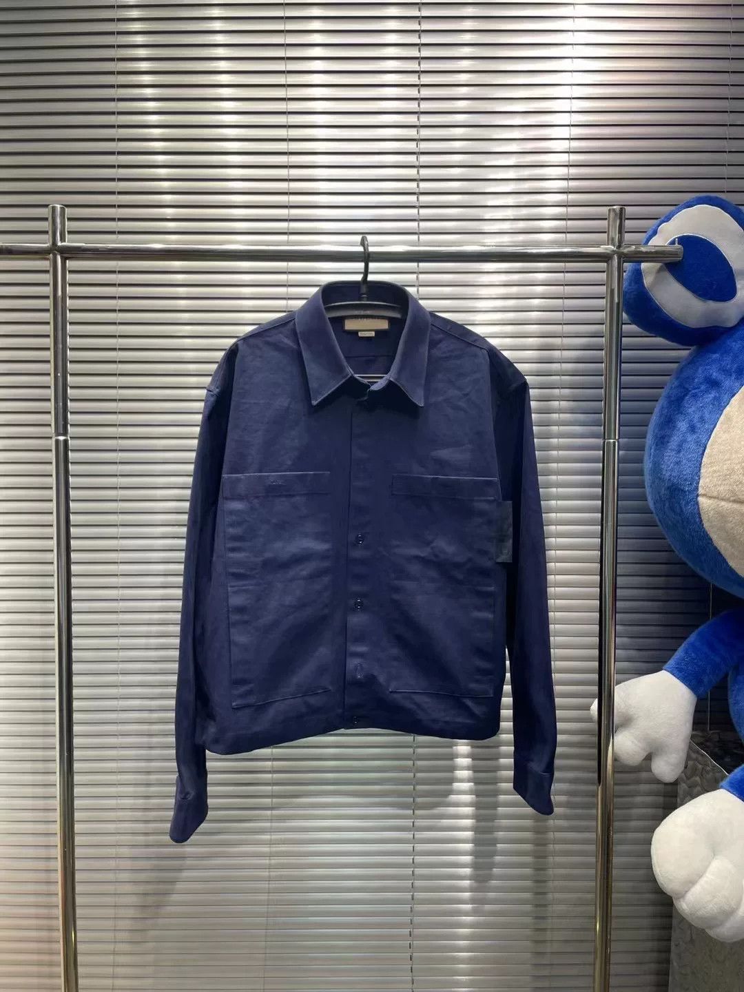 Gucci Gucci Navy Patch Logo Overshirt 52 Size US L / EU 52-54 / 3 - 2 Thumbnail