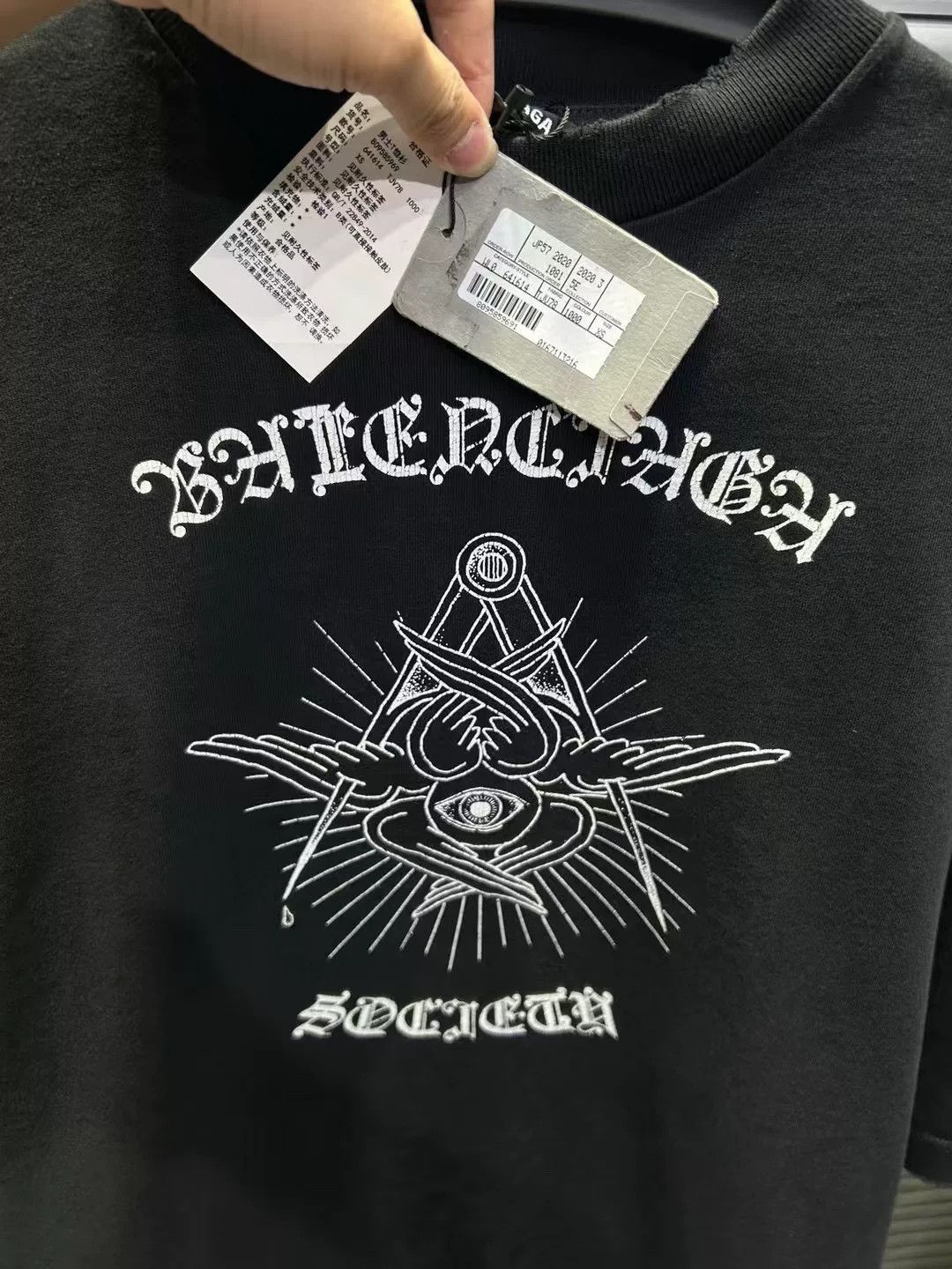 Balenciaga Balenciaga Gothic Society Free Your Mind T-Shirt XS Size US XS / EU 42 / 0 - 5 Thumbnail