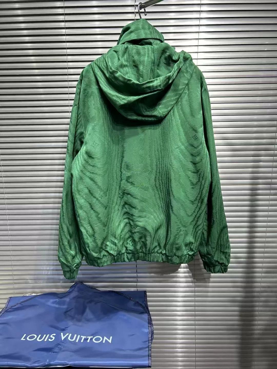Louis Vuitton Louis Vuitton Moire Jacquard Windbreaker Size 46 Size US S / EU 44-46 / 1 - 3 Thumbnail