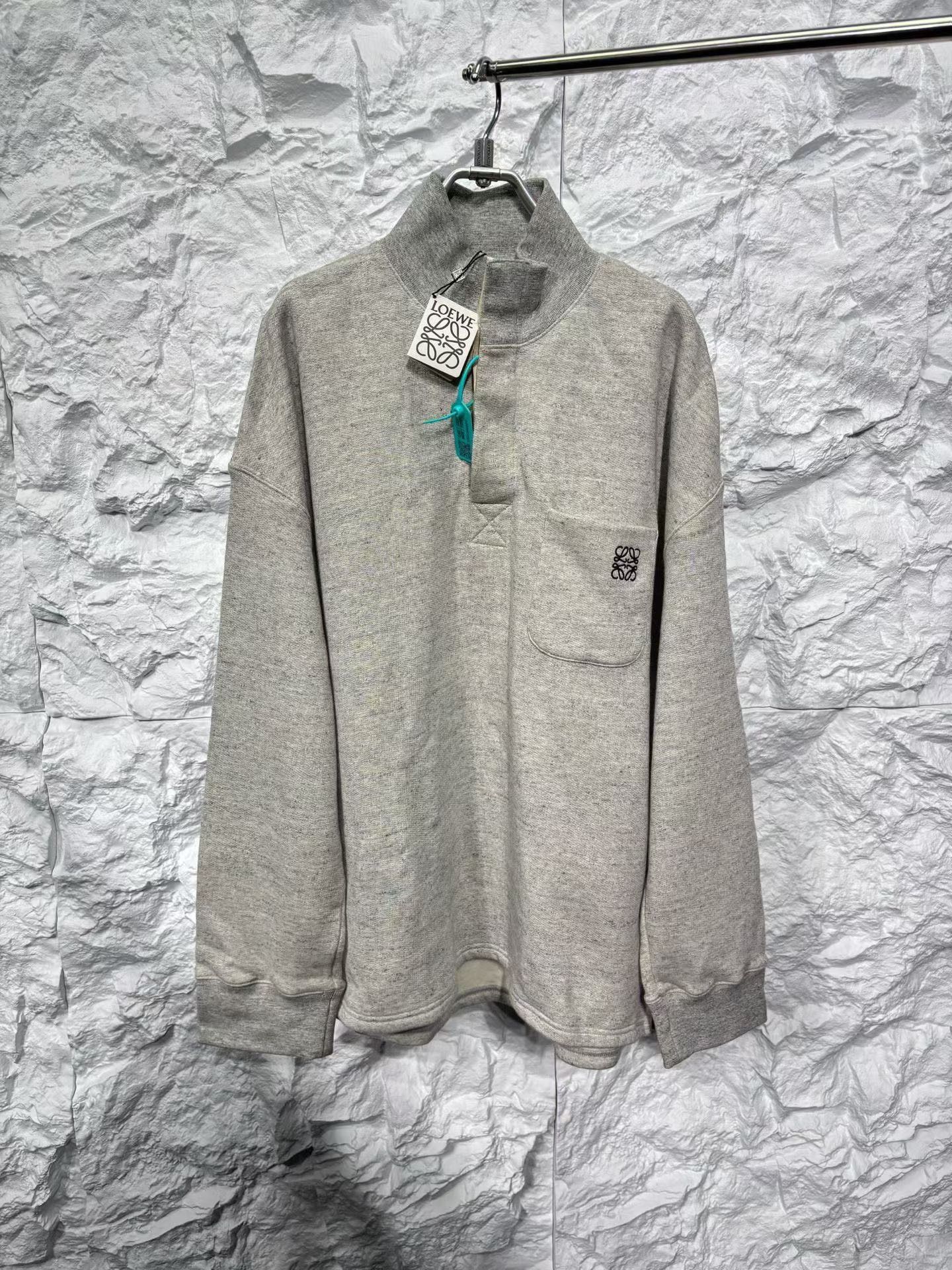 Loewe Loewe Embroidered Logo Polo Sweatshirt M Size US M / EU 48-50 / 2 - 2 Thumbnail