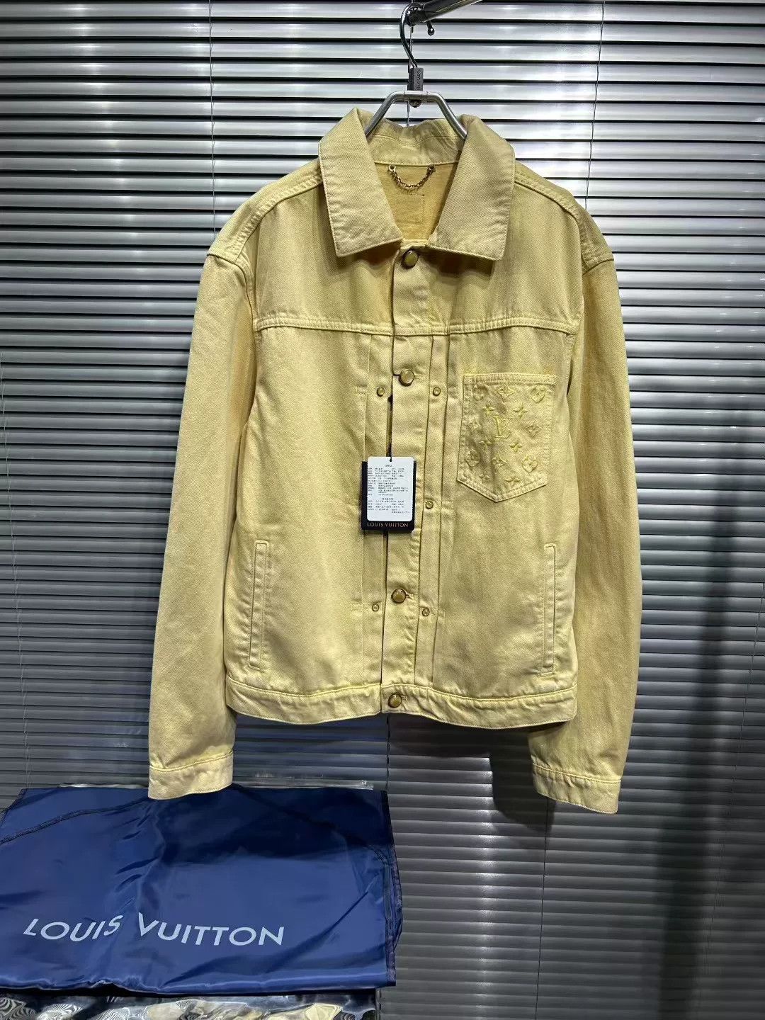 Louis Vuitton Louis Vuitton Monogram Embossed Denim Jacket 48 Size US M / EU 48-50 / 2 - 2 Thumbnail