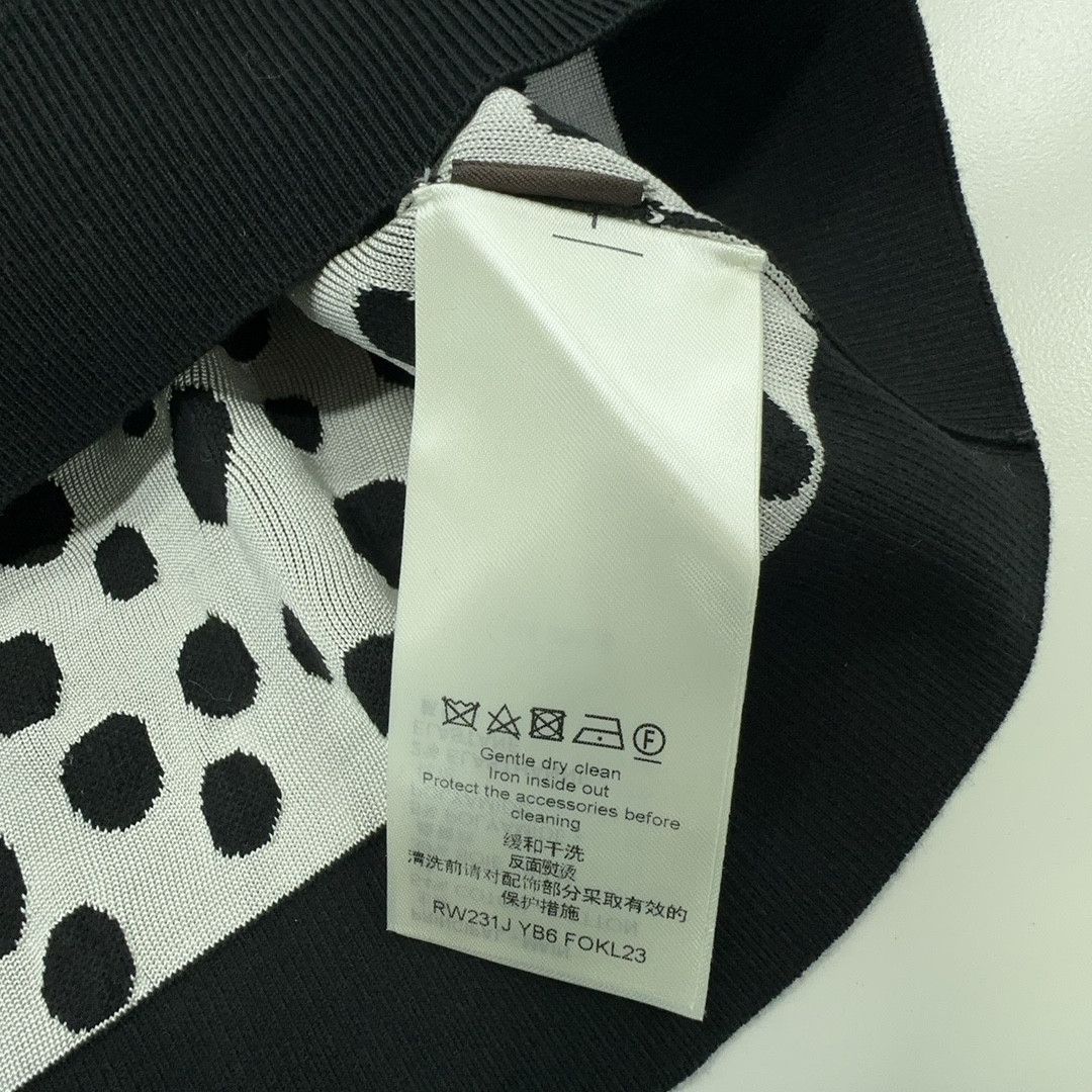 Louis Vuitton Louis Vuitton x Yayoi Kusama Polka Dot Sweater Size L Size L / US 10 / IT 46 - 3 Thumbnail
