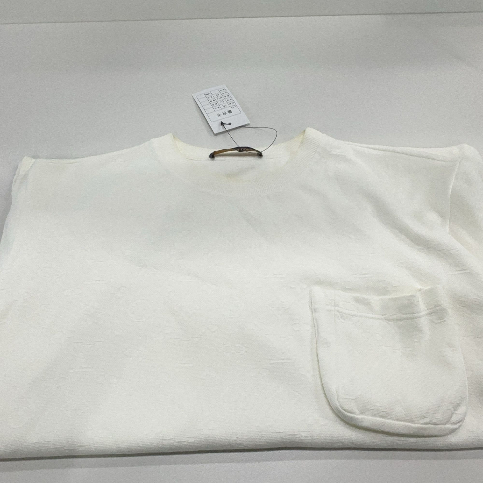 Louis Vuitton Louis Vuitton Monogram 3D Pocket T-Shirt M Size US M / EU 48-50 / 2 - 6 Thumbnail