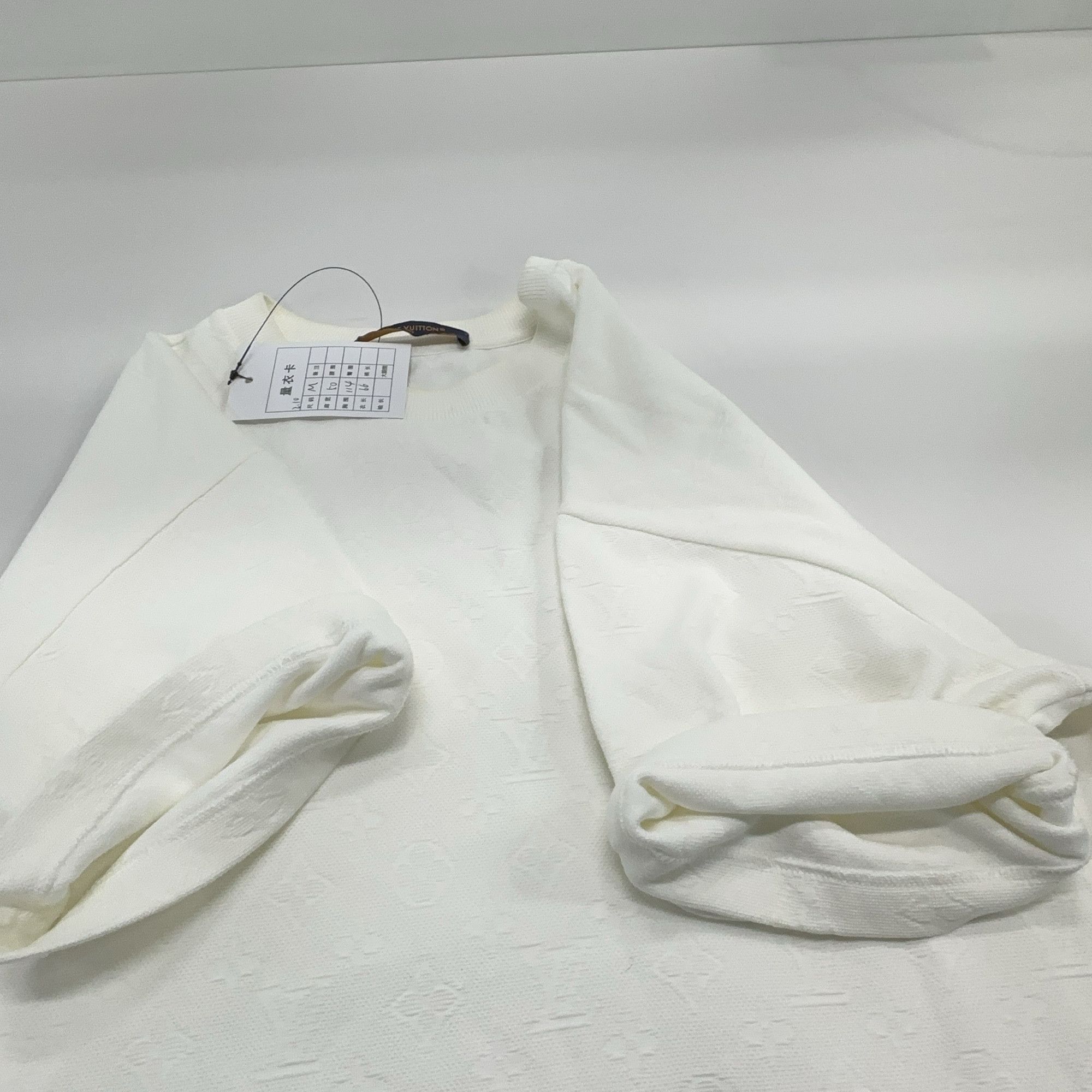 Louis Vuitton Louis Vuitton Monogram 3D Pocket T-Shirt M Size US M / EU 48-50 / 2 - 11 Thumbnail