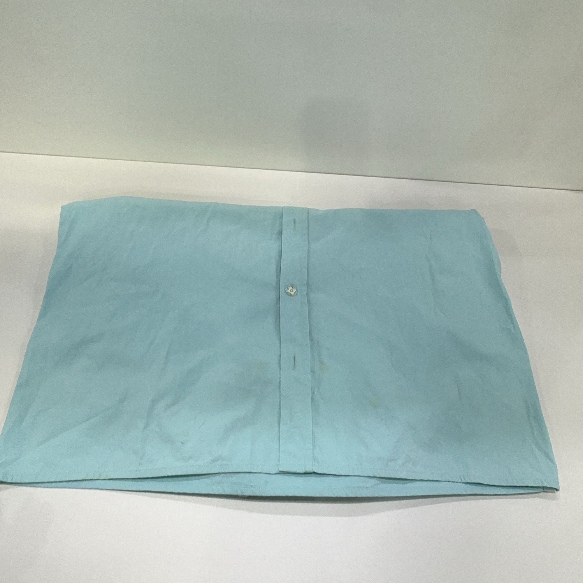 Louis Vuitton Louis Vuitton FW23 Hands Logo Short Sleeve Shirt L Size US L / EU 52-54 / 3 - 9 Thumbnail