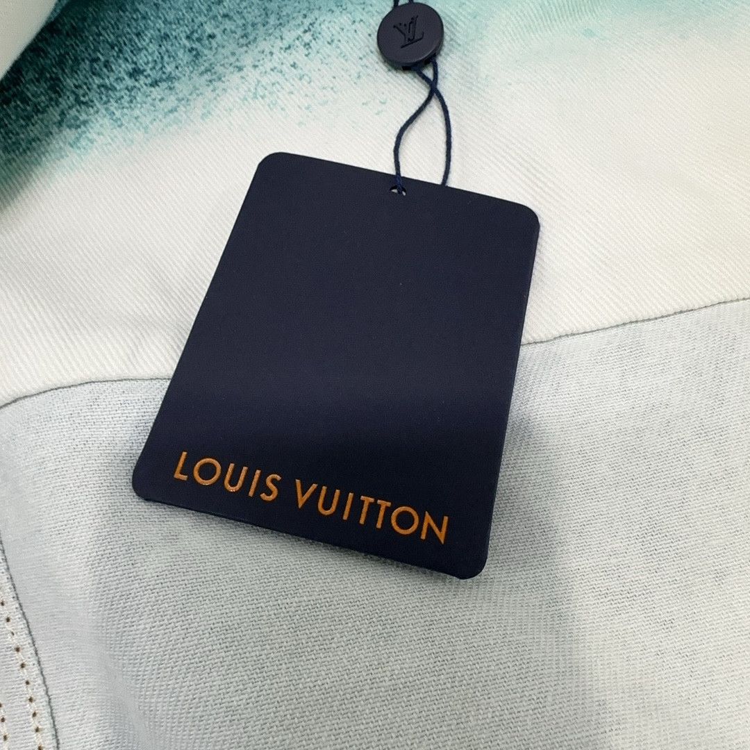 Louis Vuitton Louis Vuitton Spray Effect Denim Jacket Size 52 Size US L / EU 52-54 / 3 - 4 Thumbnail