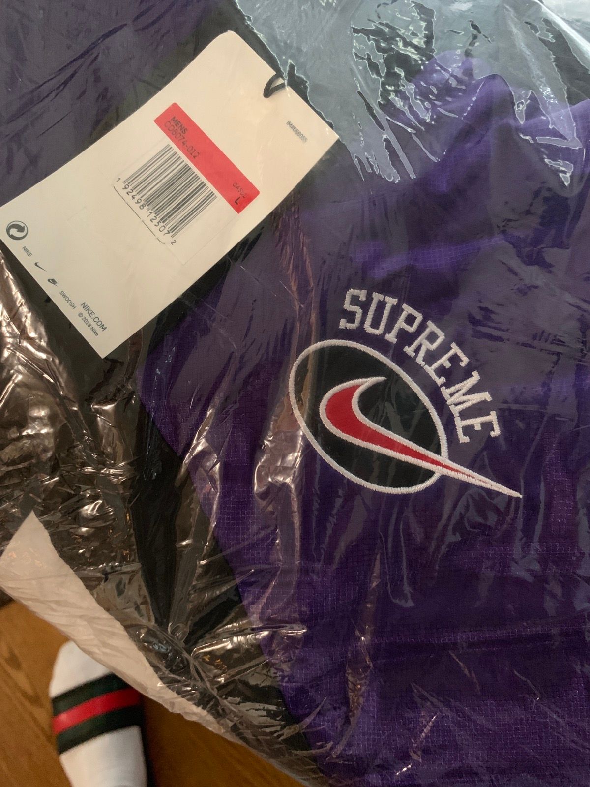 Supreme Supreme Nike Hooded Sport Jacket Purple Size L Size US L / EU 52-54 / 3 - 2 Preview