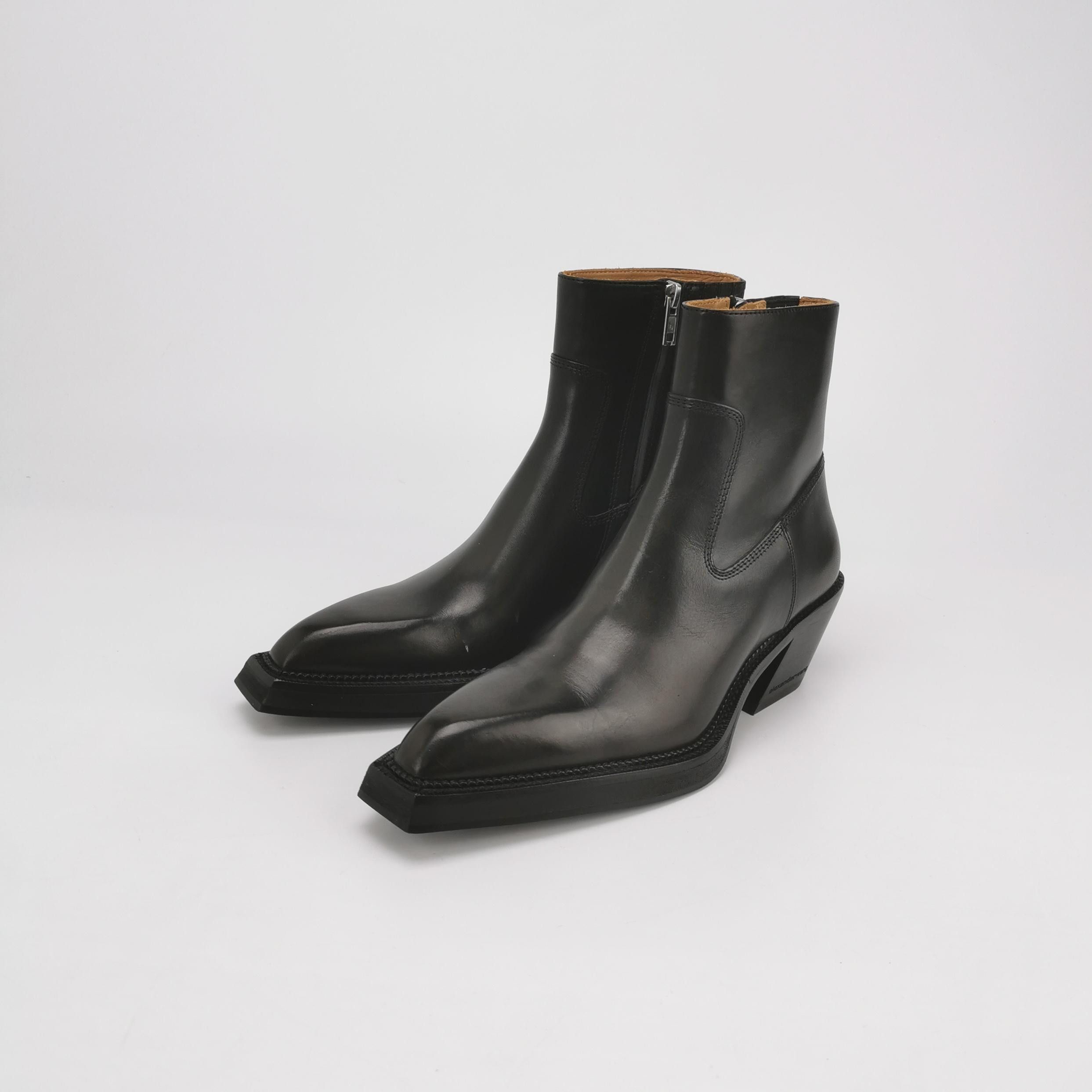 Alexander Wang Alexander Wang Women 7 Boots Size US 7 / IT 37 - 2 Thumbnail