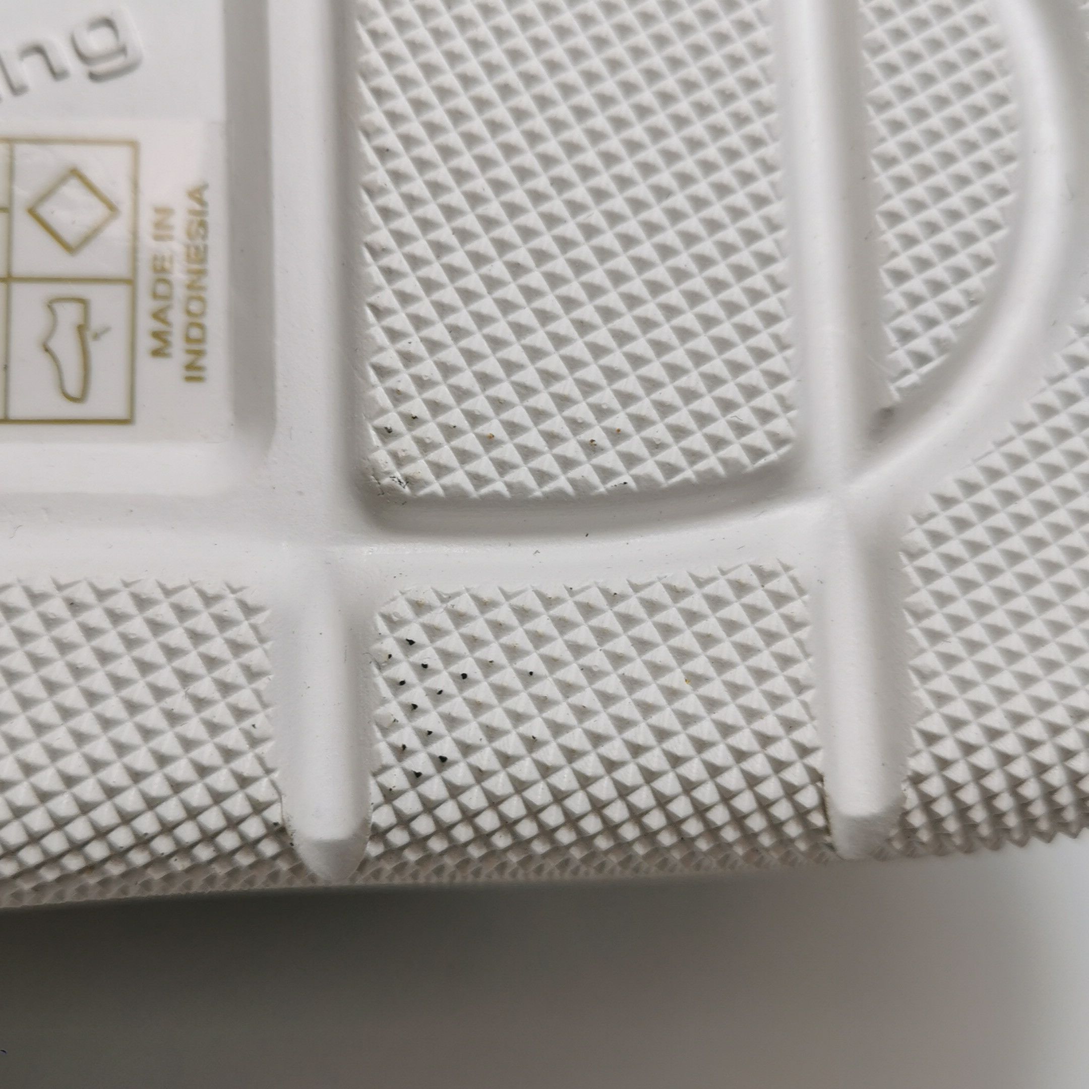 Alexander Wang Alexander Wang Women 7 Lowtop Sneakers Size US 7 / IT 37 - 9 Thumbnail