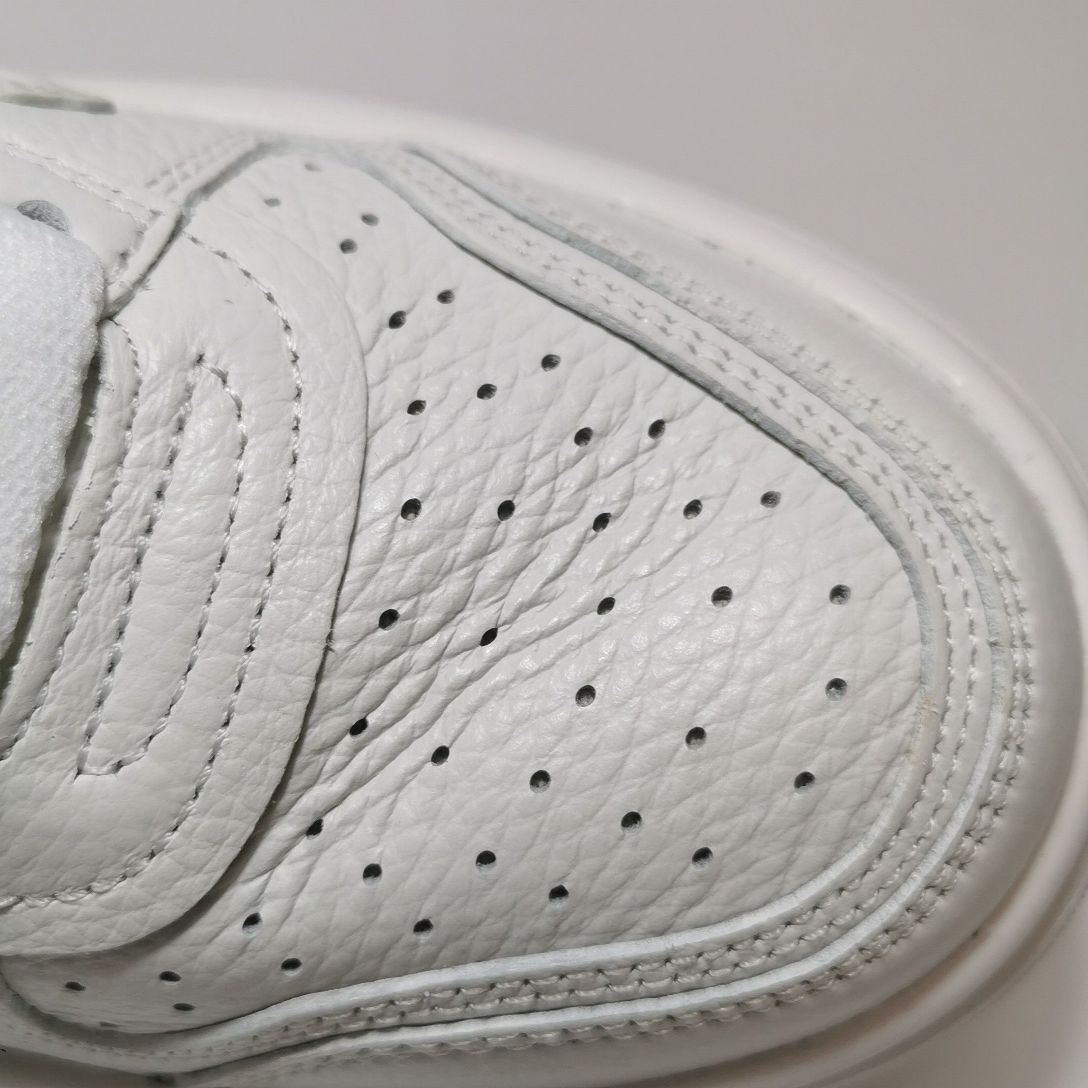 Alexander Wang Alexander Wang Women 7 Lowtop Sneakers Size US 7 / IT 37 - 11 Thumbnail