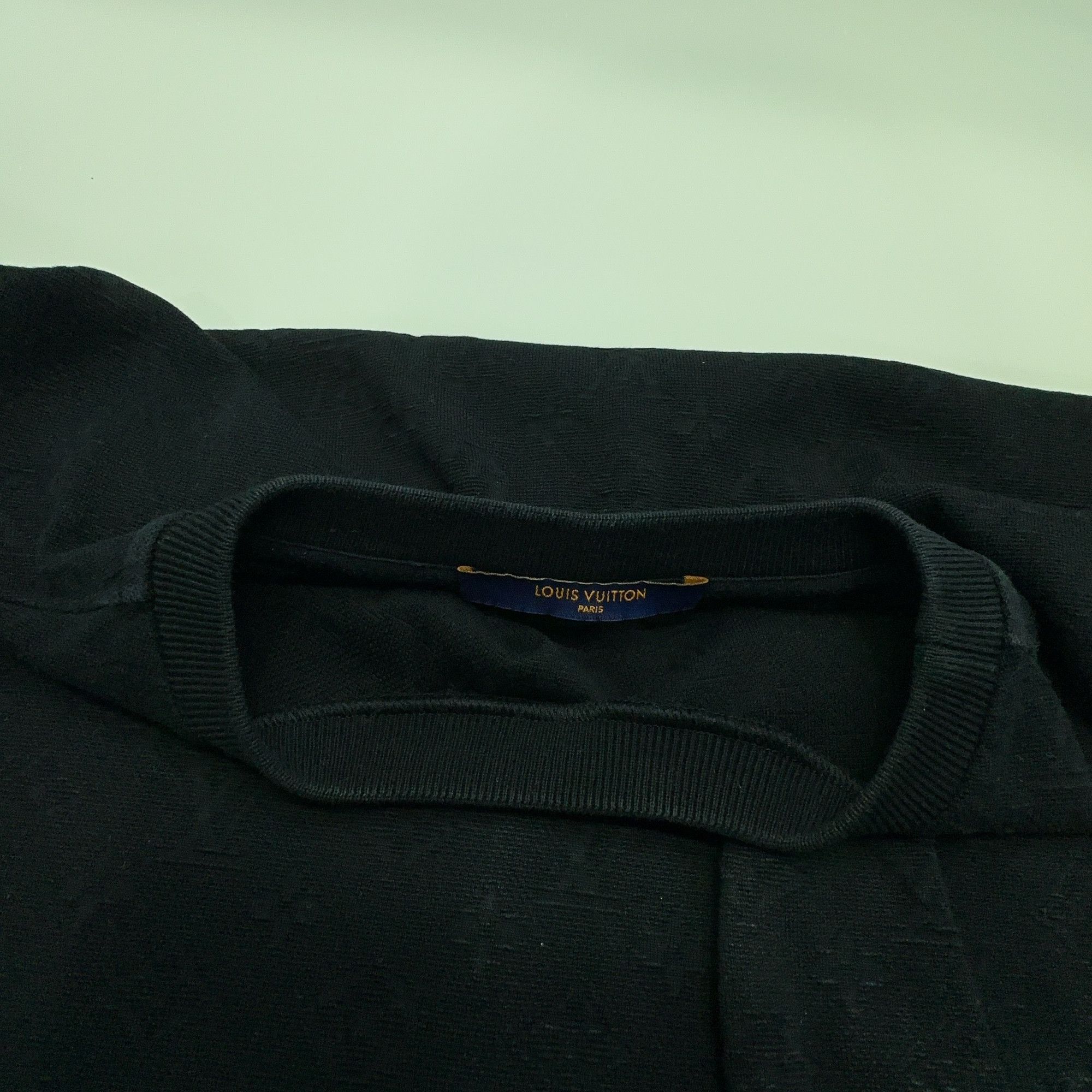 Louis Vuitton Louis Vuitton Monogram 3D Pocket T-Shirt XS Size US XS / EU 42 / 0 - 5 Thumbnail