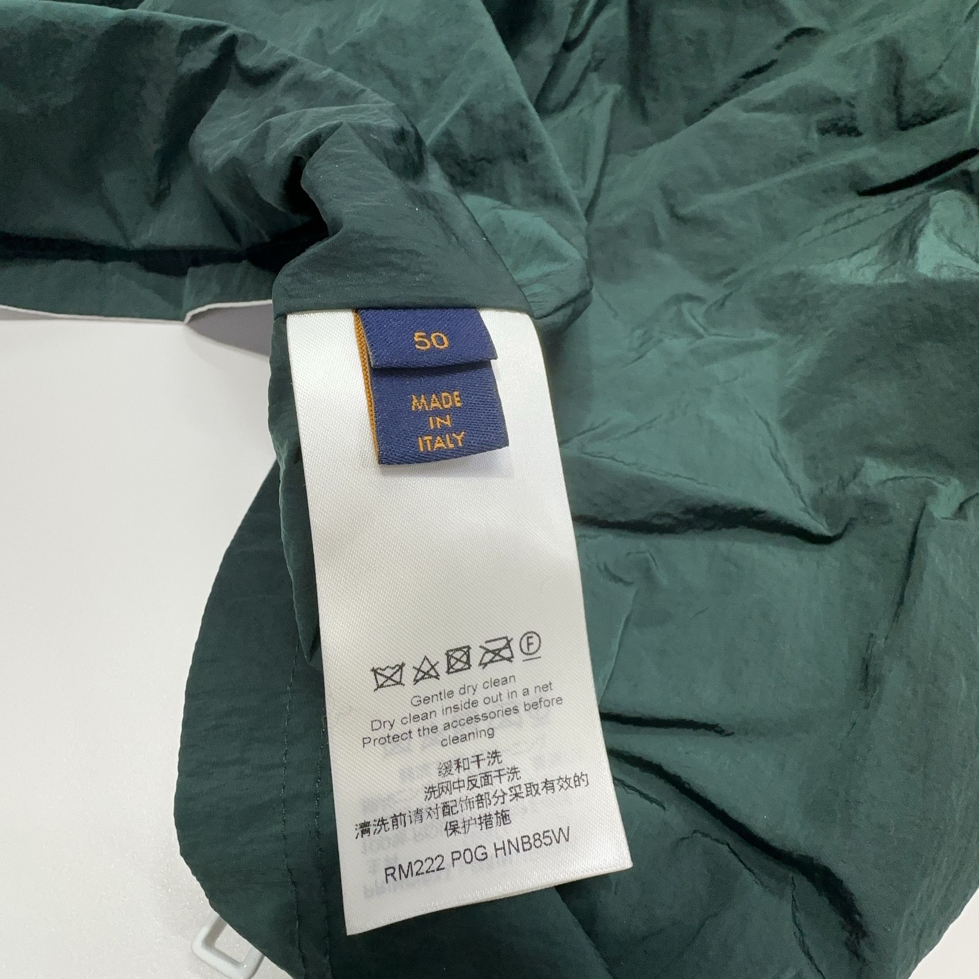 Louis Vuitton Louis Vuitton FW22 Graphic Hooded Jacket Size 50 Size US M / EU 48-50 / 2 - 3 Thumbnail