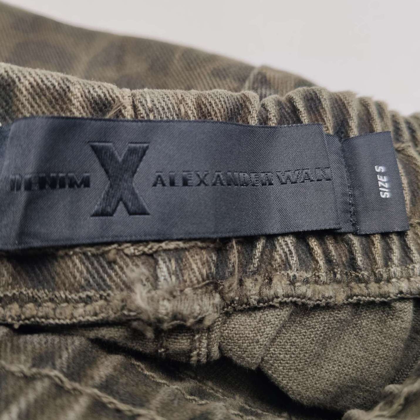 Alexander Wang Alexander Wang Women 26 Shorts Size 26" / US 2 / IT 38 - 3 Thumbnail