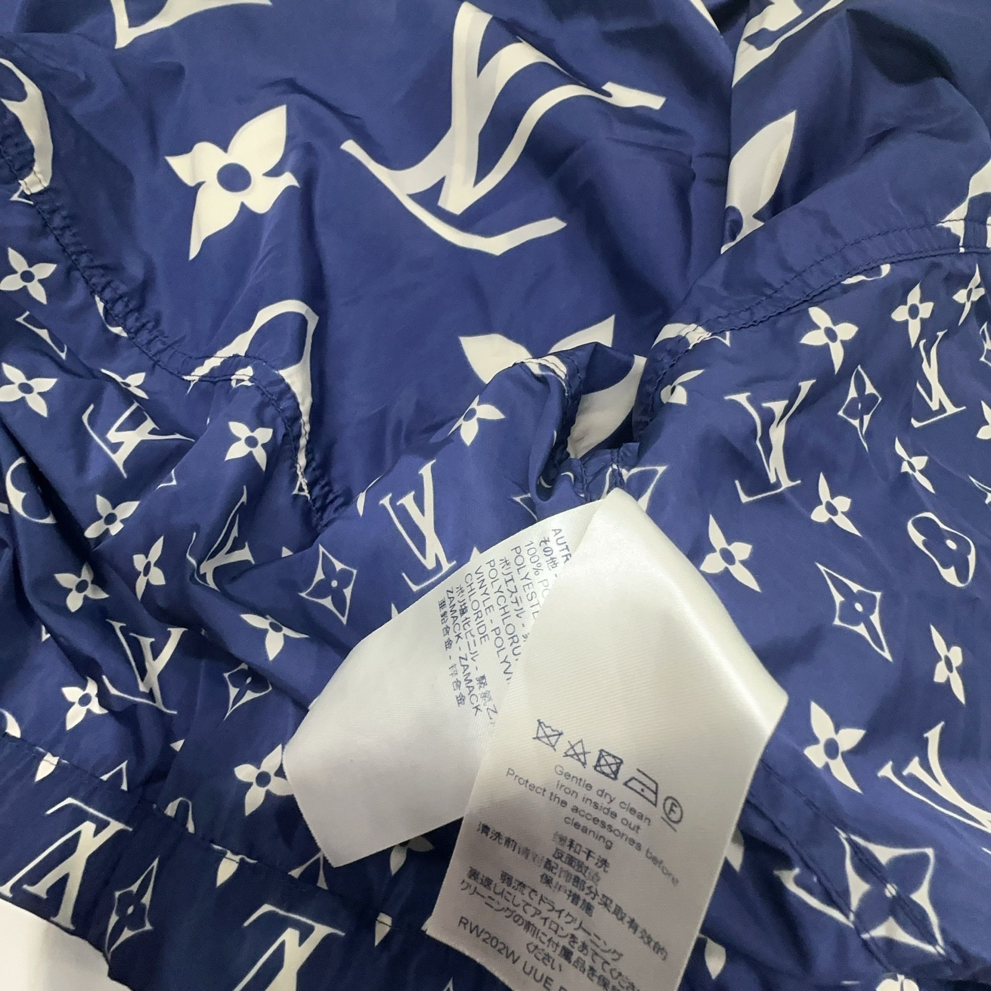 Louis Vuitton Louis Vuitton Monogram Giant Hooded Jacket 36 Size XS / US 0-2 / IT 36-38 - 3 Thumbnail