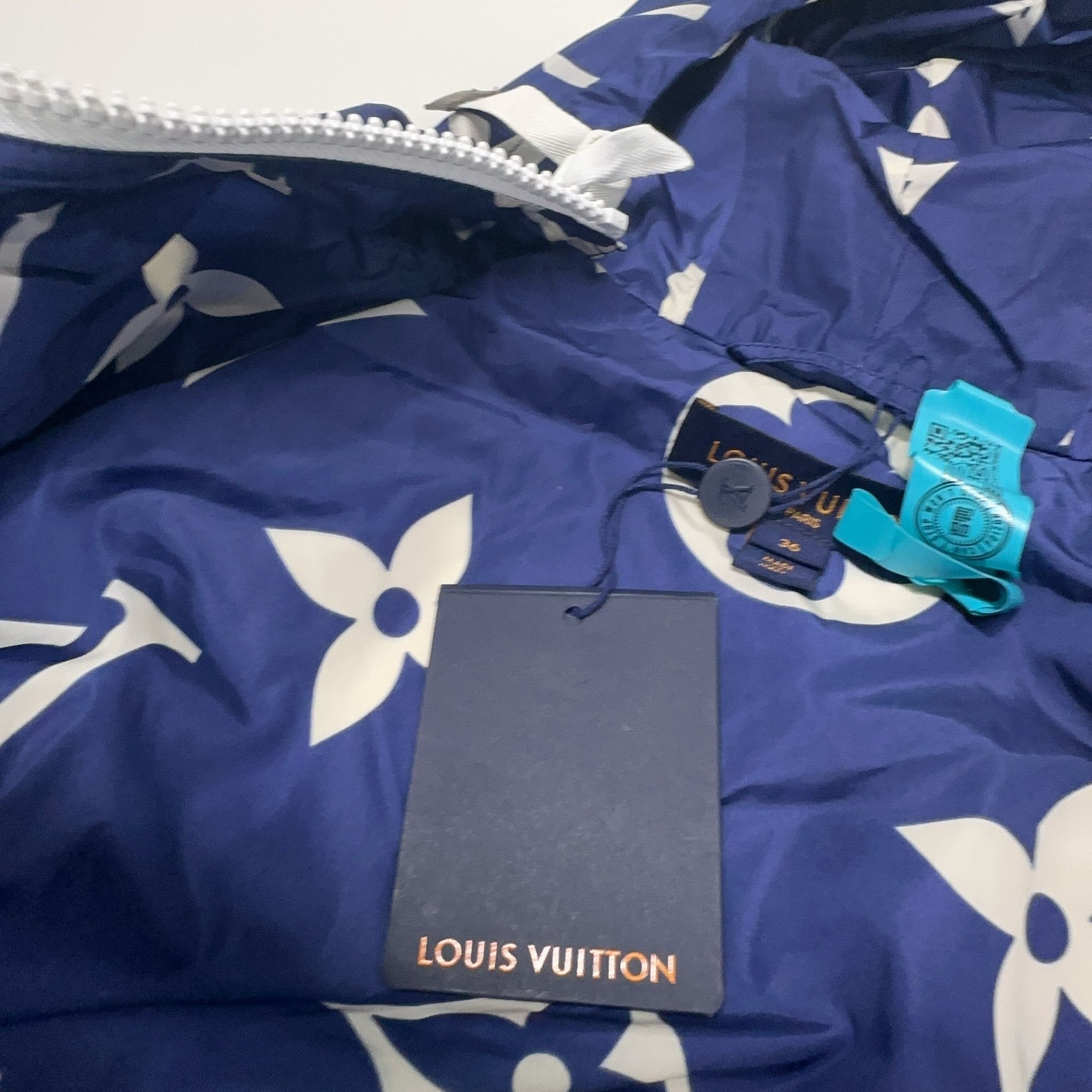 Louis Vuitton Louis Vuitton Monogram Giant Hooded Jacket 36 Size XS / US 0-2 / IT 36-38 - 5 Thumbnail