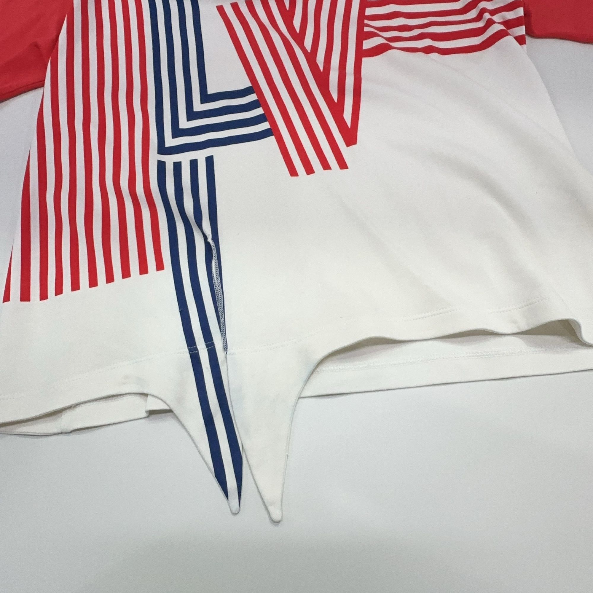 Louis Vuitton Louis Vuitton Striped Chain T-Shirt Size S Size S / US 4 / IT 40 - 7 Thumbnail