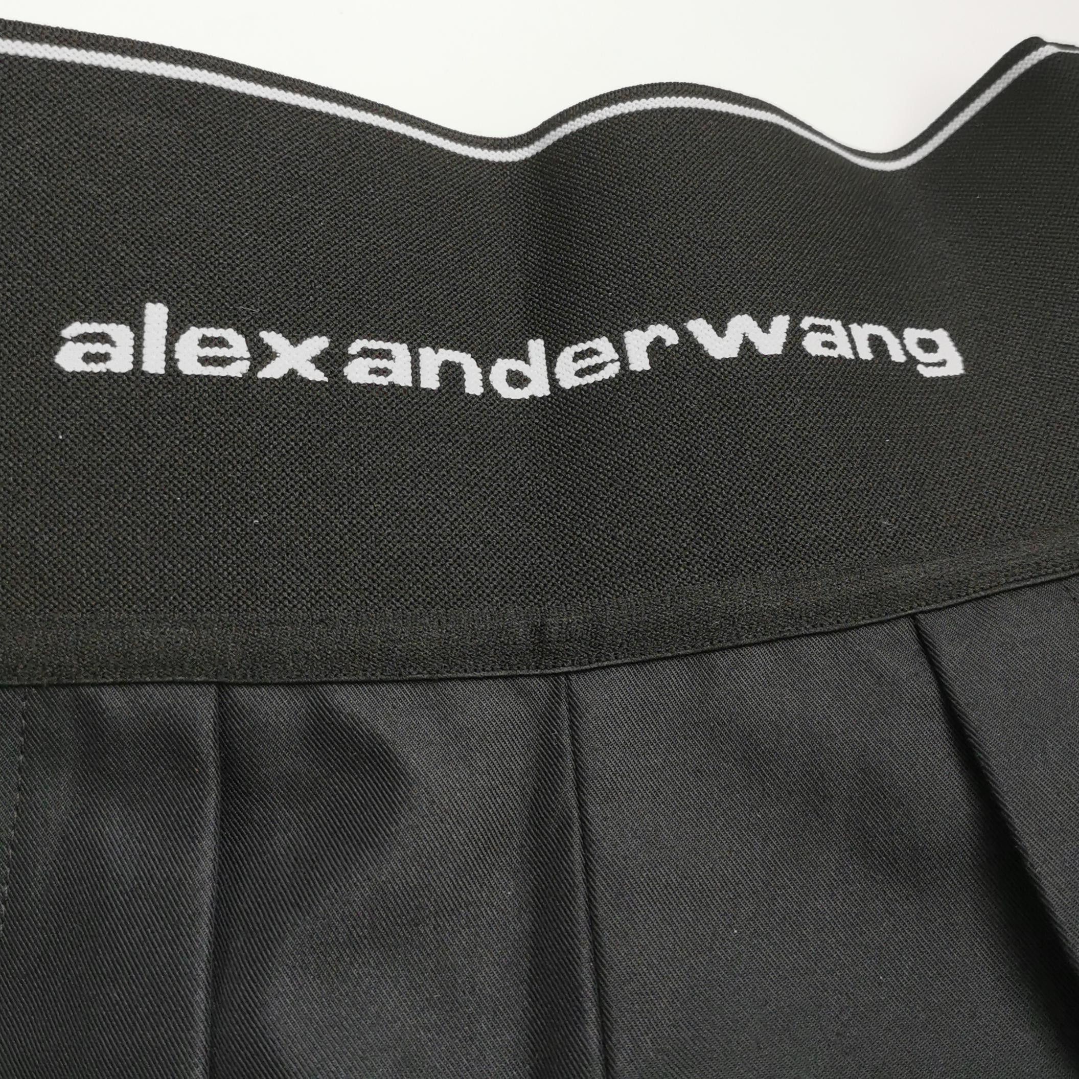 Alexander Wang Alexander Wang Women 26 Shorts Size 26" / US 2 / IT 38 - 3 Thumbnail