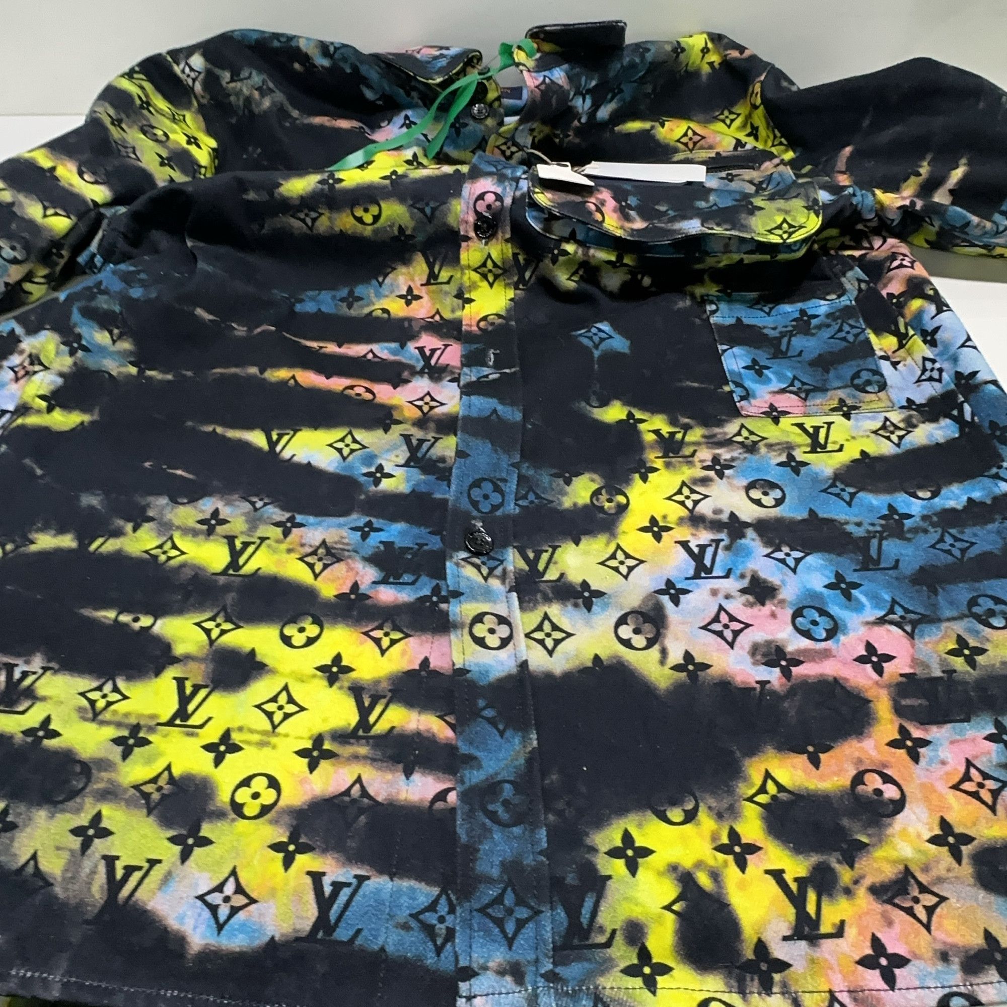 Louis Vuitton Louis Vuitton Multi Monogram Denim Shirt S Size US S / EU 44-46 / 1 - 8 Thumbnail
